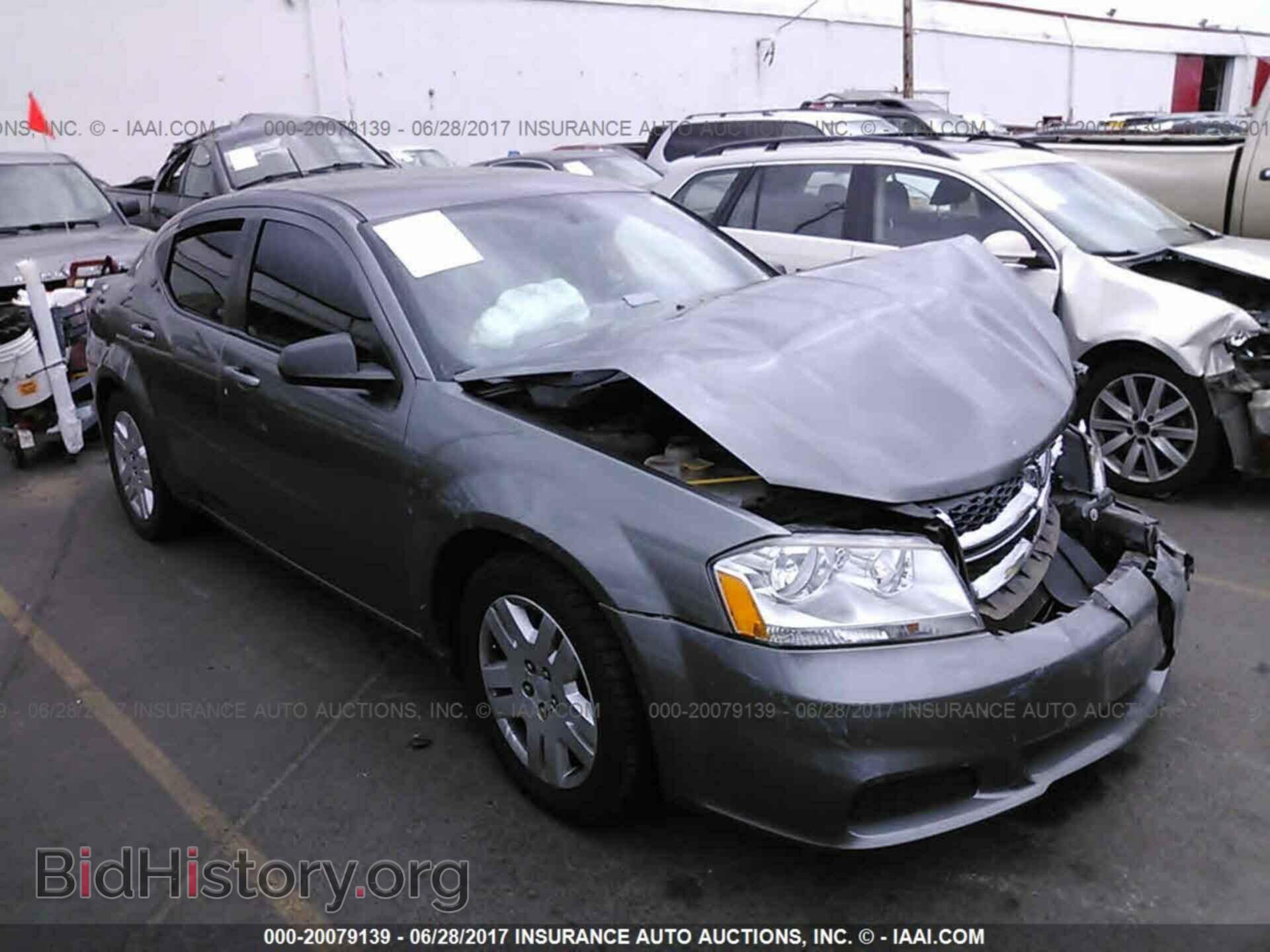 Photo 1C3CDZAB1CN270646 - Dodge Avenger 2012