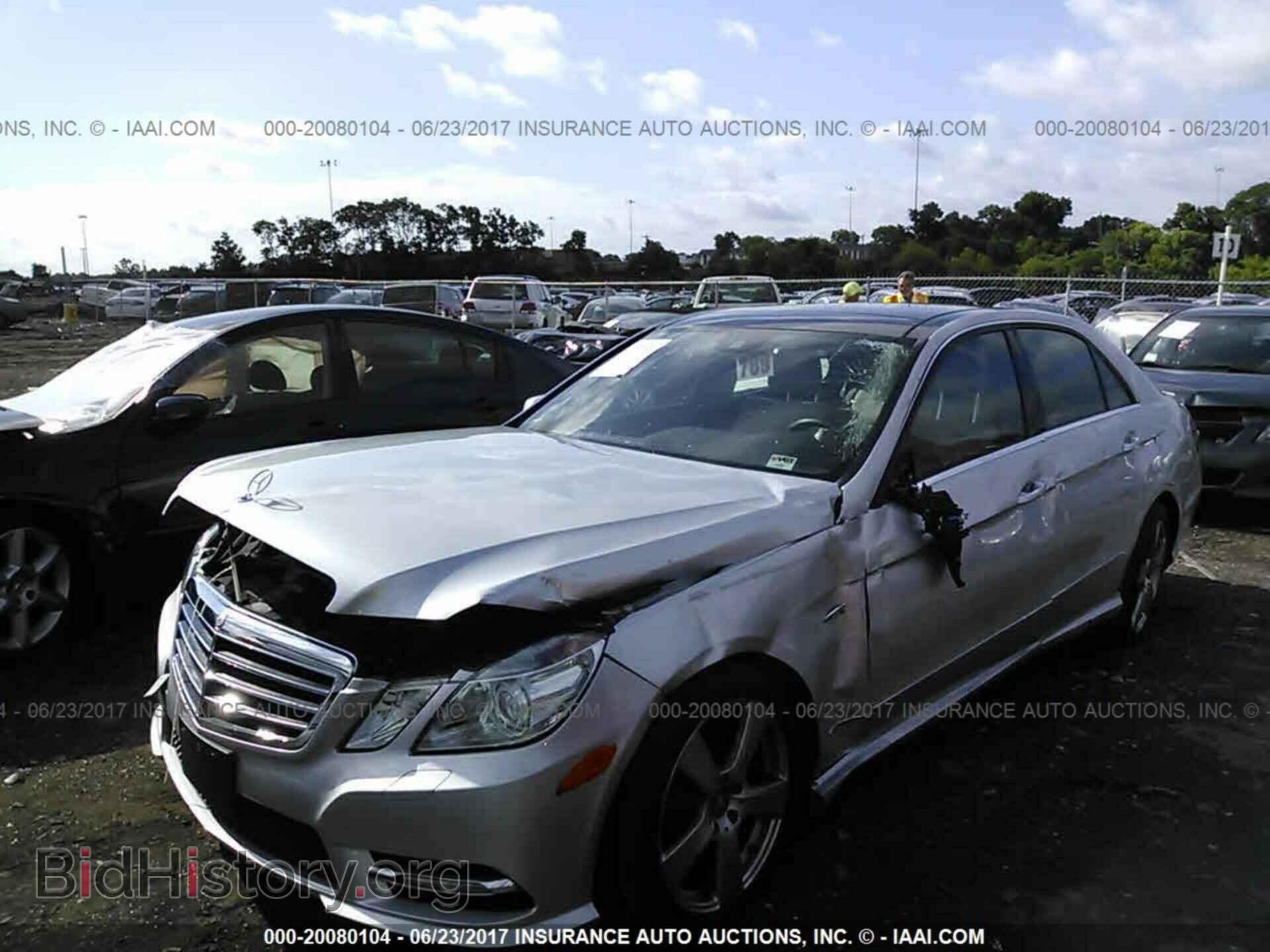 2012 Mercedes-benz E - VIN: WDDHF8JB5CA657624 - Photo 2
