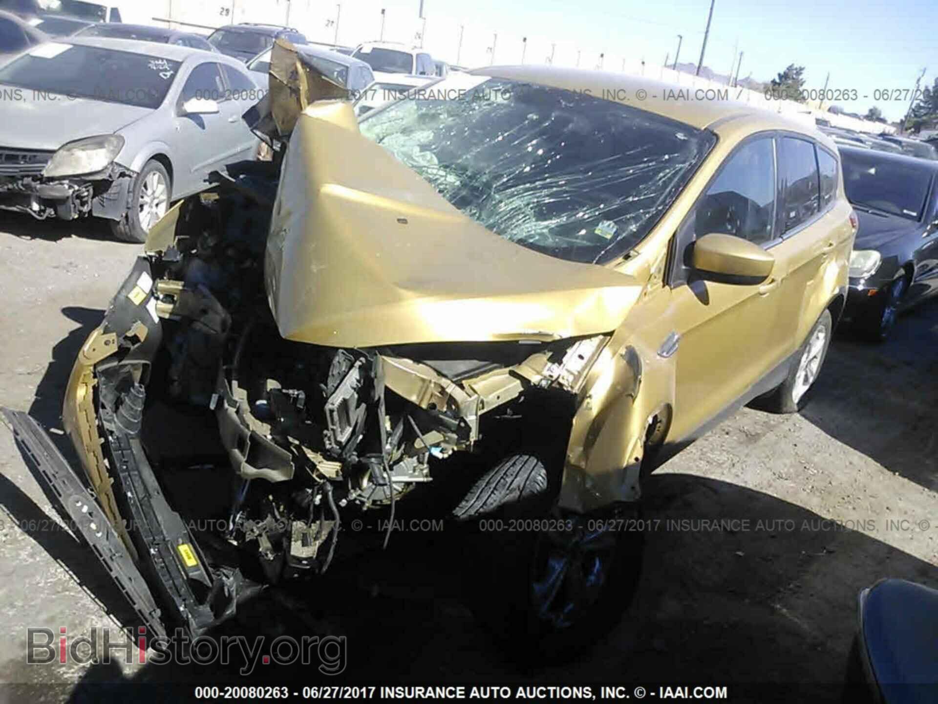 2014 Ford Escape - VIN: 1FMCU0G98EUE13687 - Фото 2