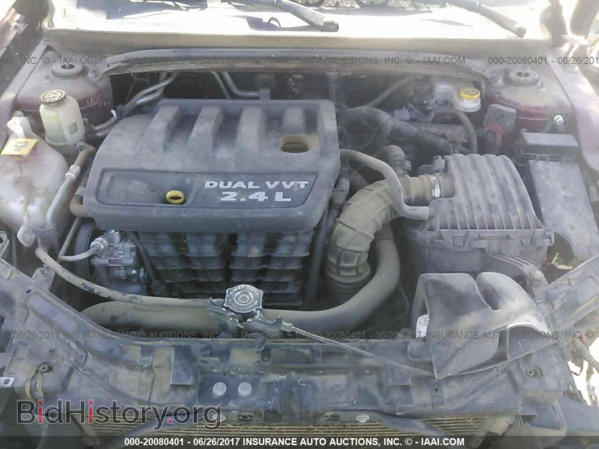 2014 Chrysler 200 - VIN: 1C3CCBBBXEN107991 - Фото 10