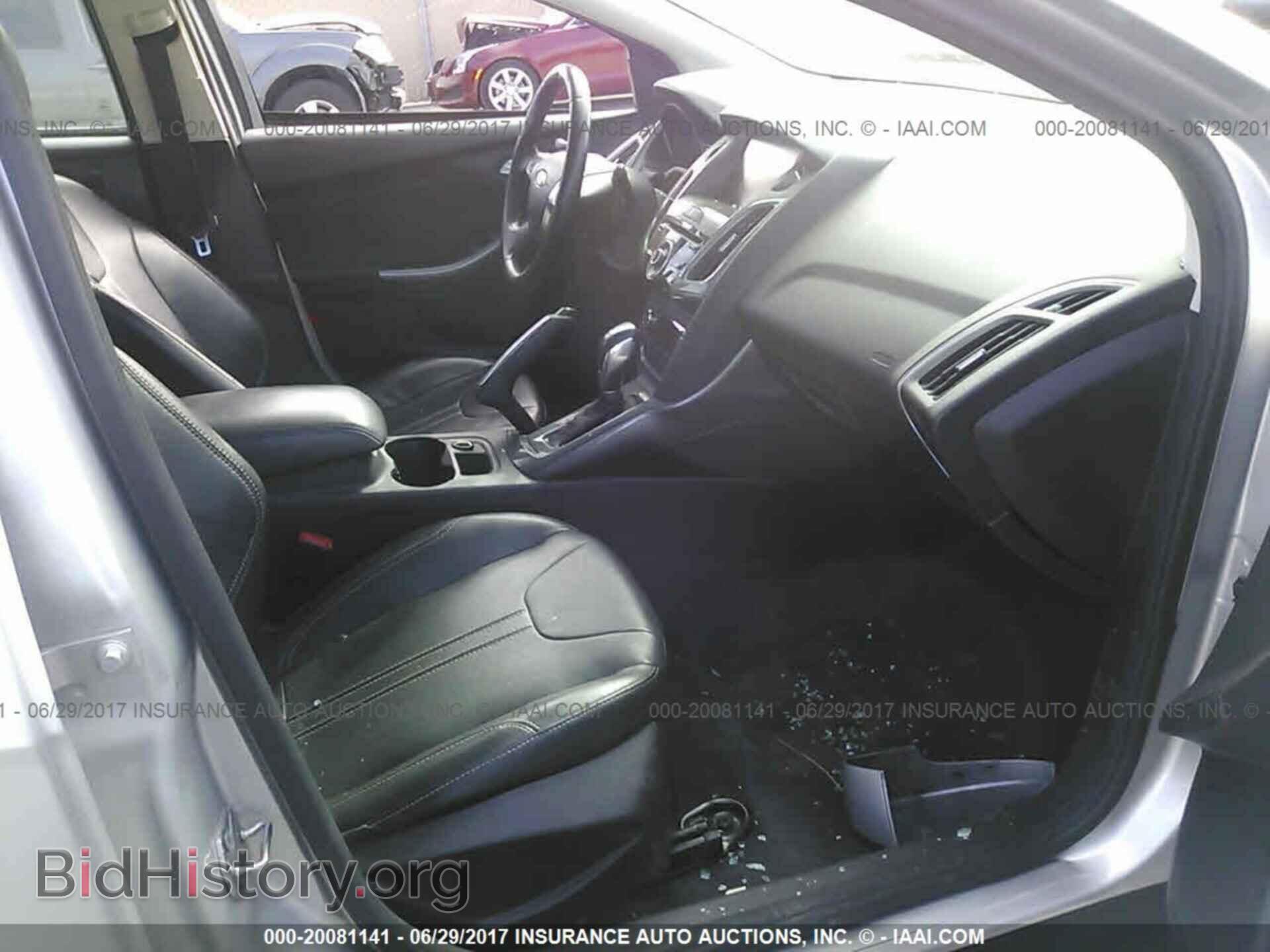 2012 Ford Focus - VIN: 1FAHP3N2XCL295269 - Photo 5