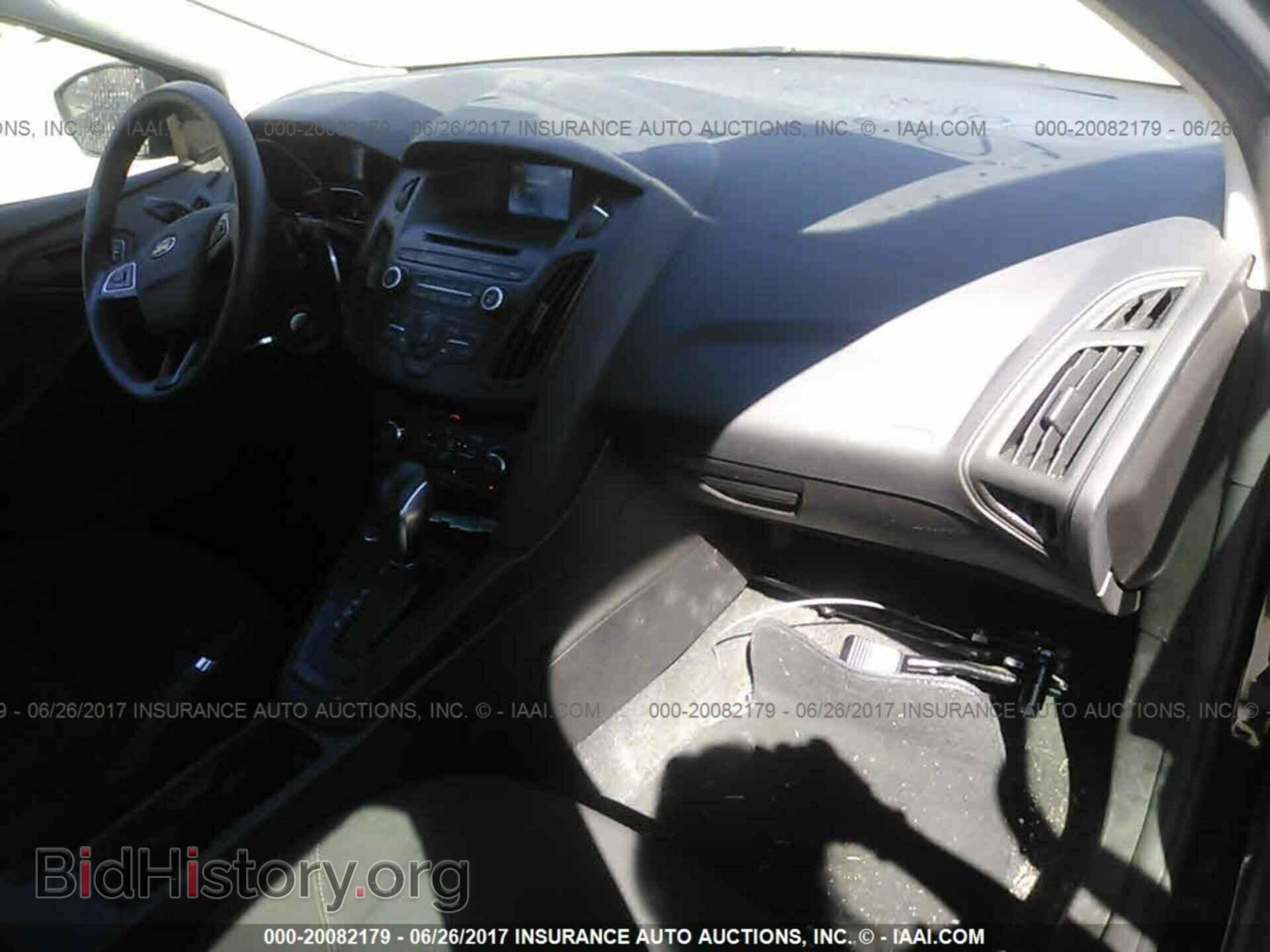 2015 Ford Focus - VIN: 1FADP3E29FL321153 - Photo 5
