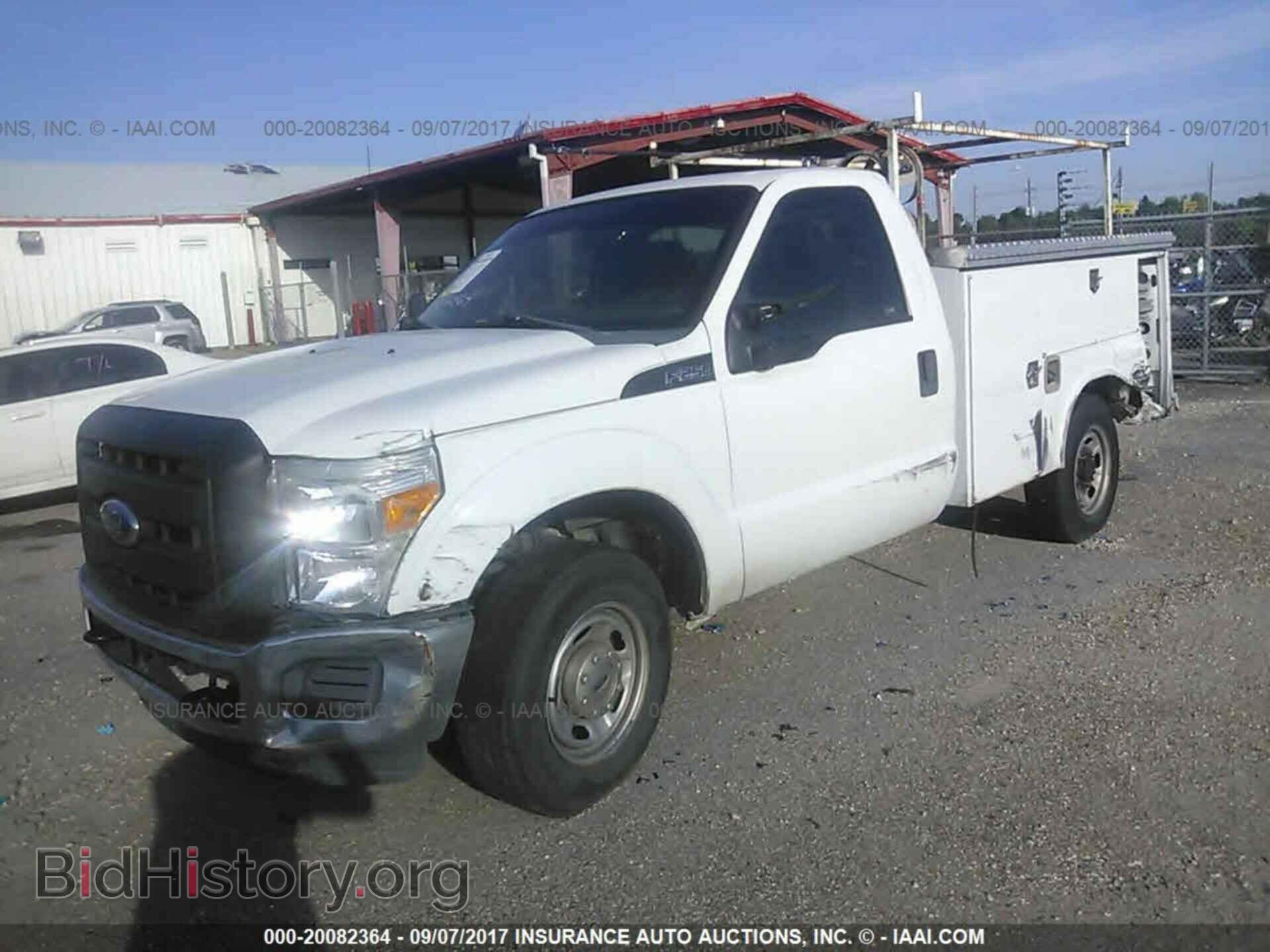 2011 Ford F250 - VIN: 1FTBF2A61BEC23613 - Фото 2
