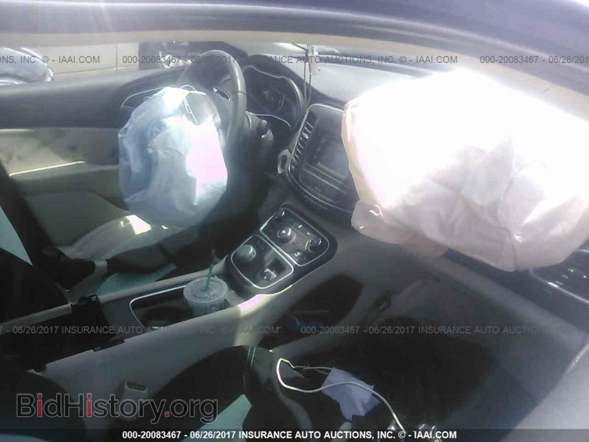 2016 Chrysler 200 - VIN: 1C3CCCABXGN167358 - Photo 5