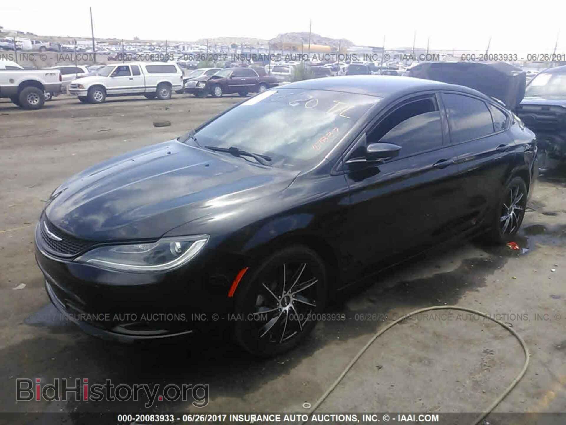 2015 Chrysler 200 - VIN: 1C3CCCBG7FN514931 - Фото 2