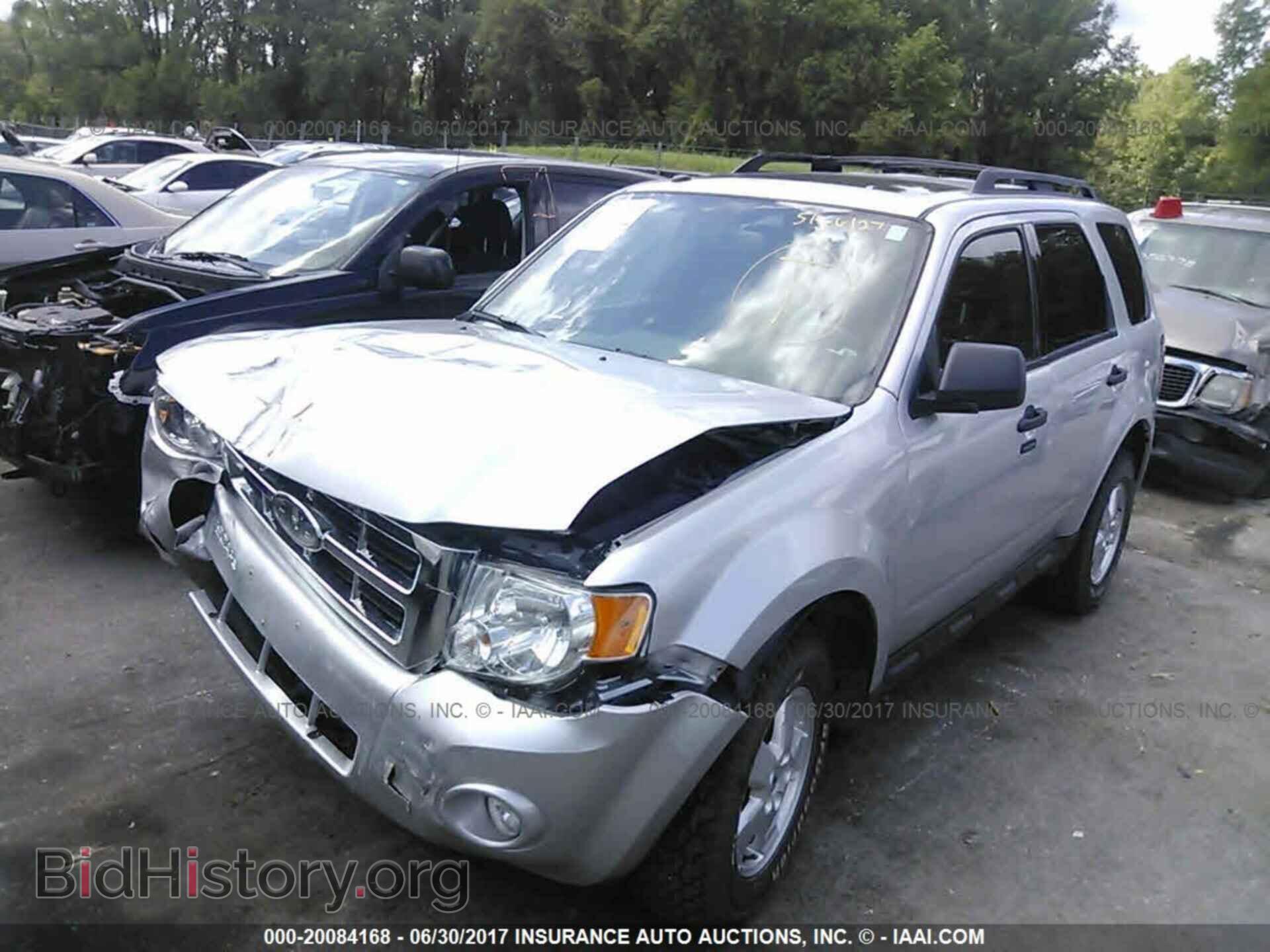 2012 Ford Escape - VIN: 1FMCU9D79CKB54224 - Photo 2