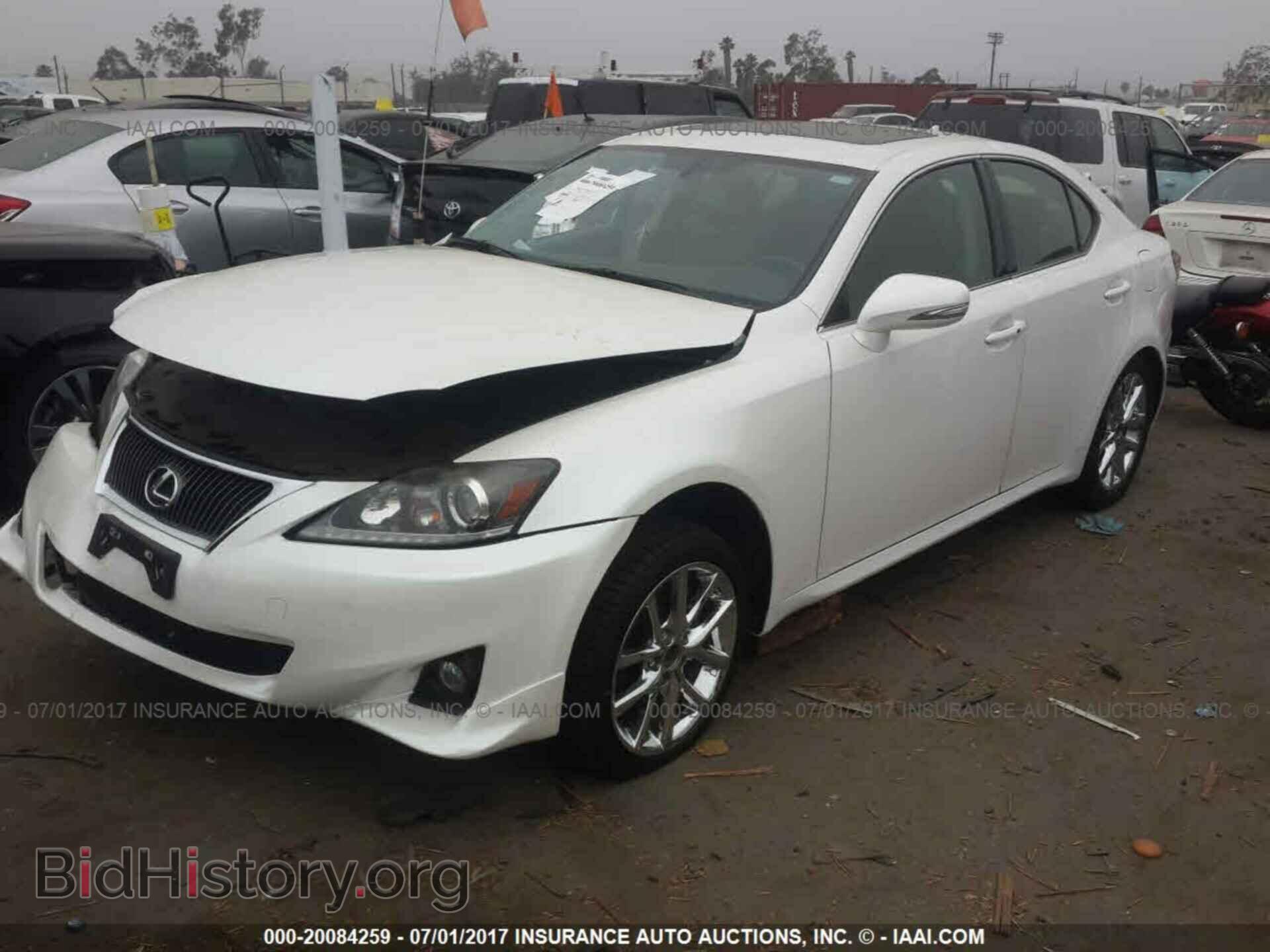 2013 Lexus Is - VIN: JTHBF5C24D5191141 - Photo 2