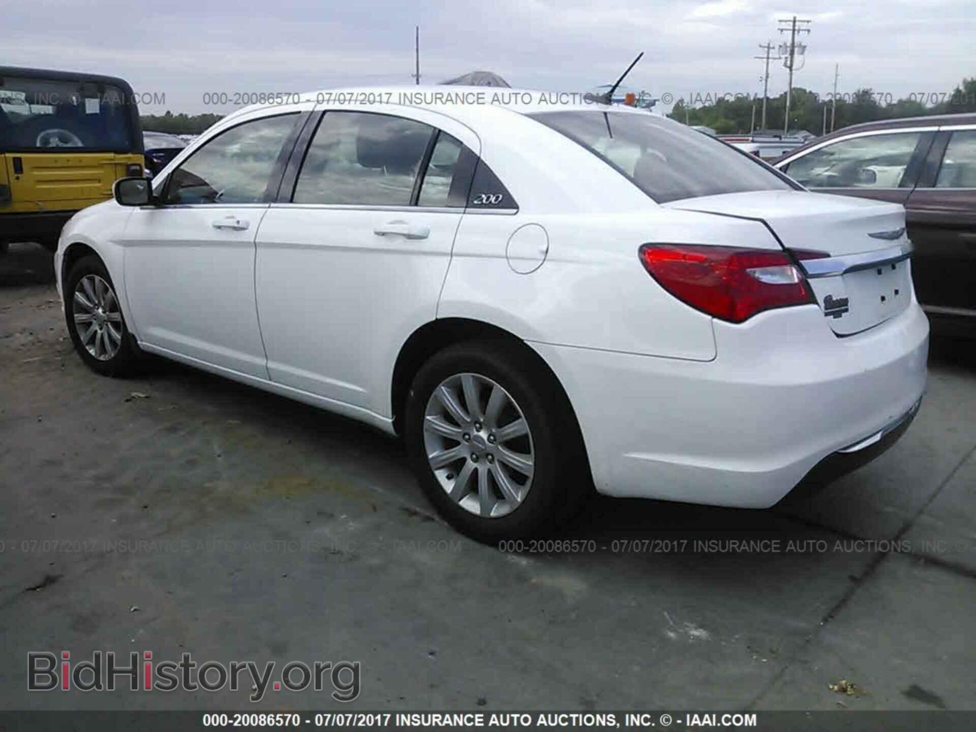 2012 CHRYSLER 200 - VIN: 1C3CCBBB6CN307635 - Фото 3
