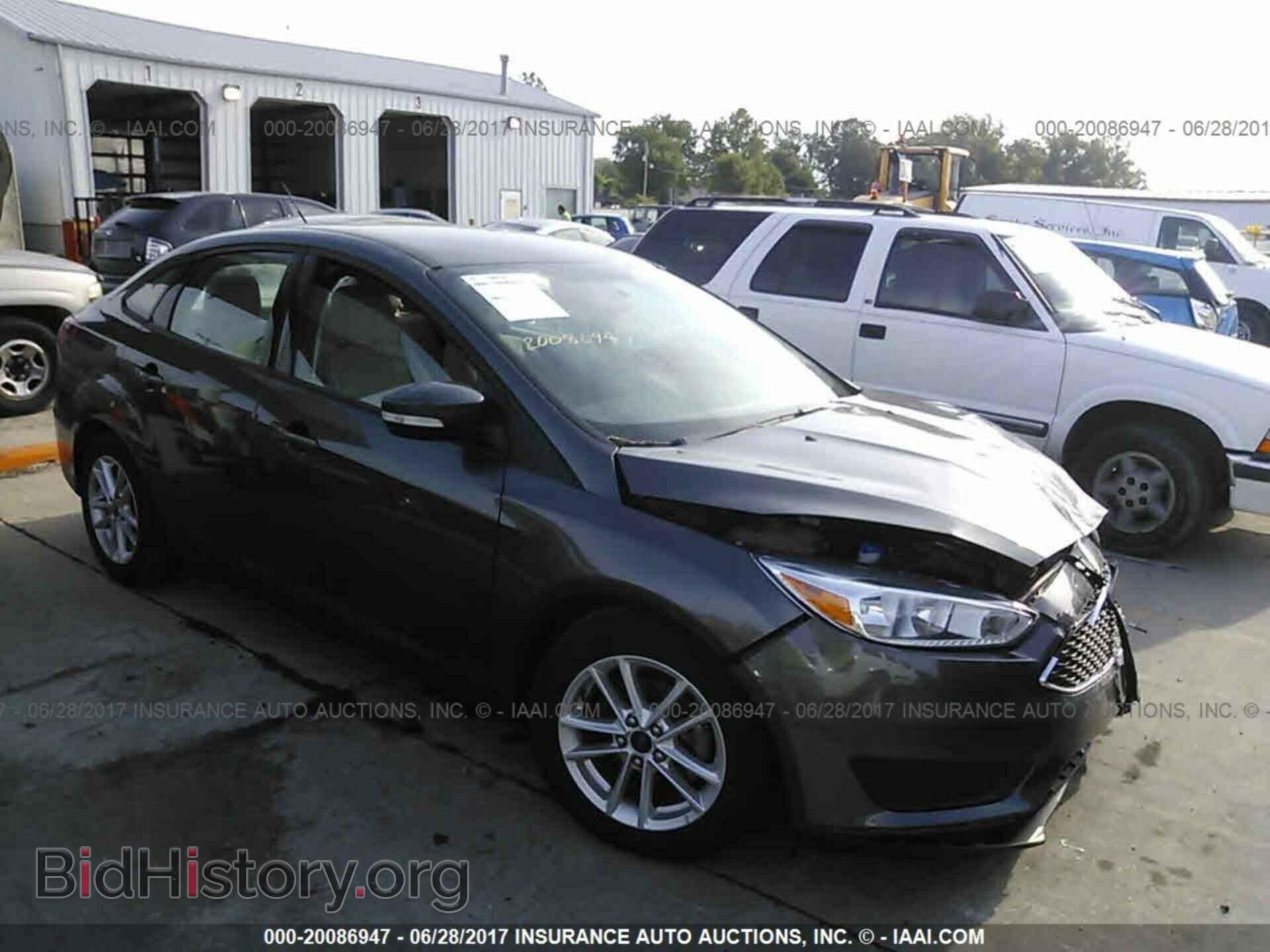 Фотография 1FADP3F24GL253456 - Ford Focus 2016