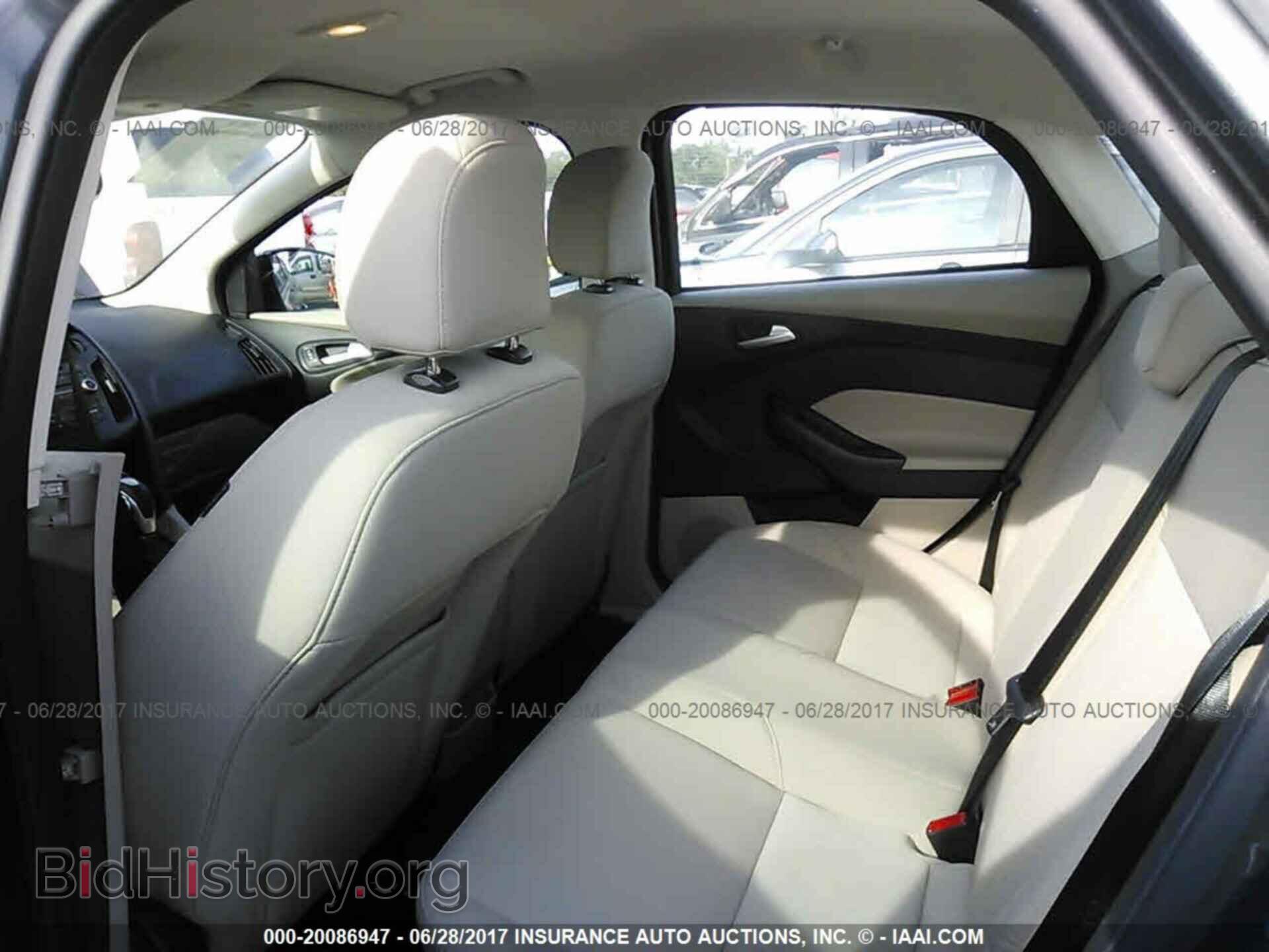 2016 Ford Focus - VIN: 1FADP3F24GL253456 - Фото 8
