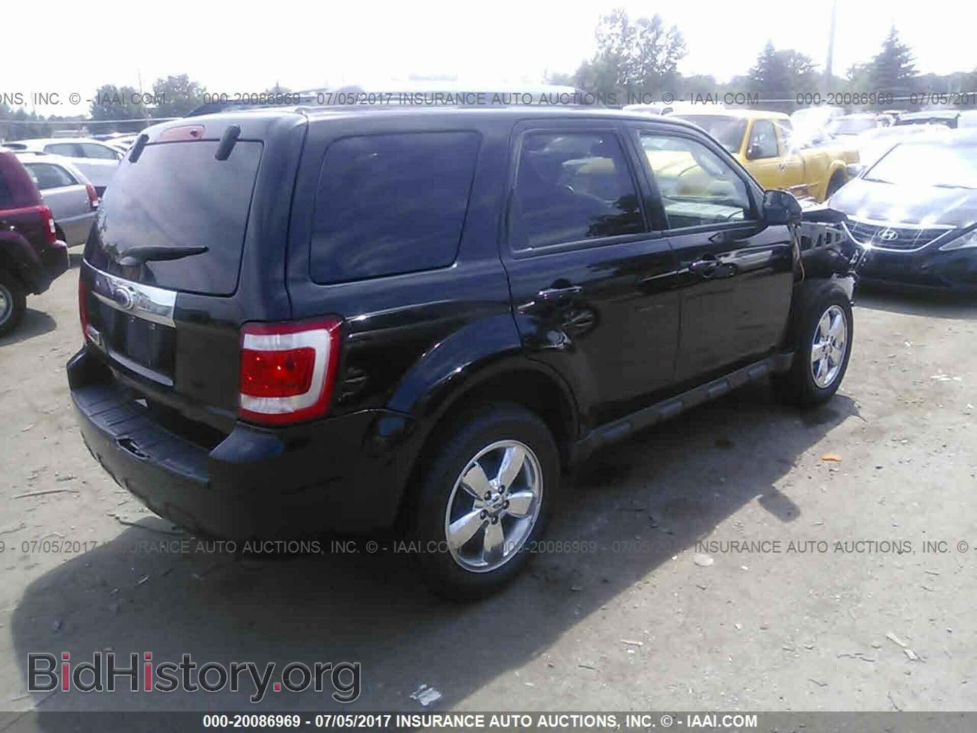 2012 Ford Escape - VIN: 1FMCU9E78CKA43551 - Photo 4