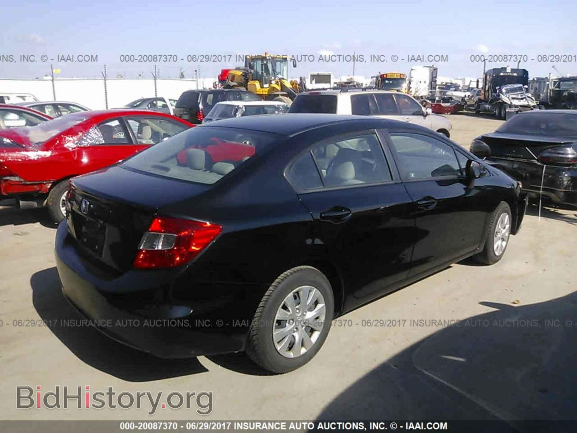 2012 Honda Civic - VIN: 2HGFB2F55CH313467 - Фото 4