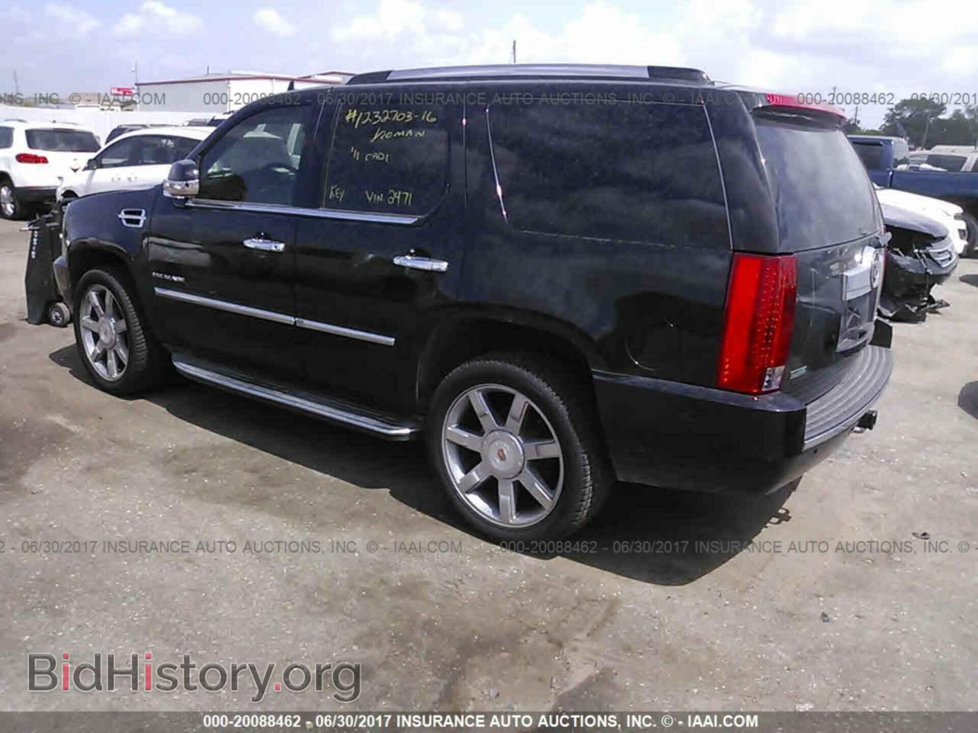 2011 Cadillac Escalade - VIN: 1GYS3AEF0BR362471 - Фото 3