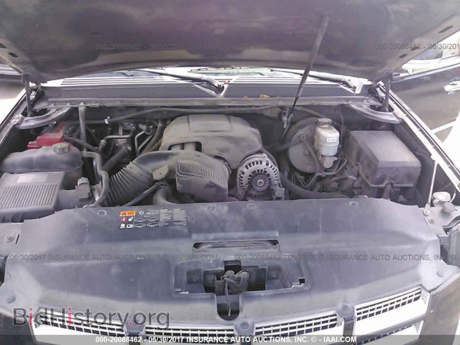 2011 Cadillac Escalade - VIN: 1GYS3AEF0BR362471 - Фото 10