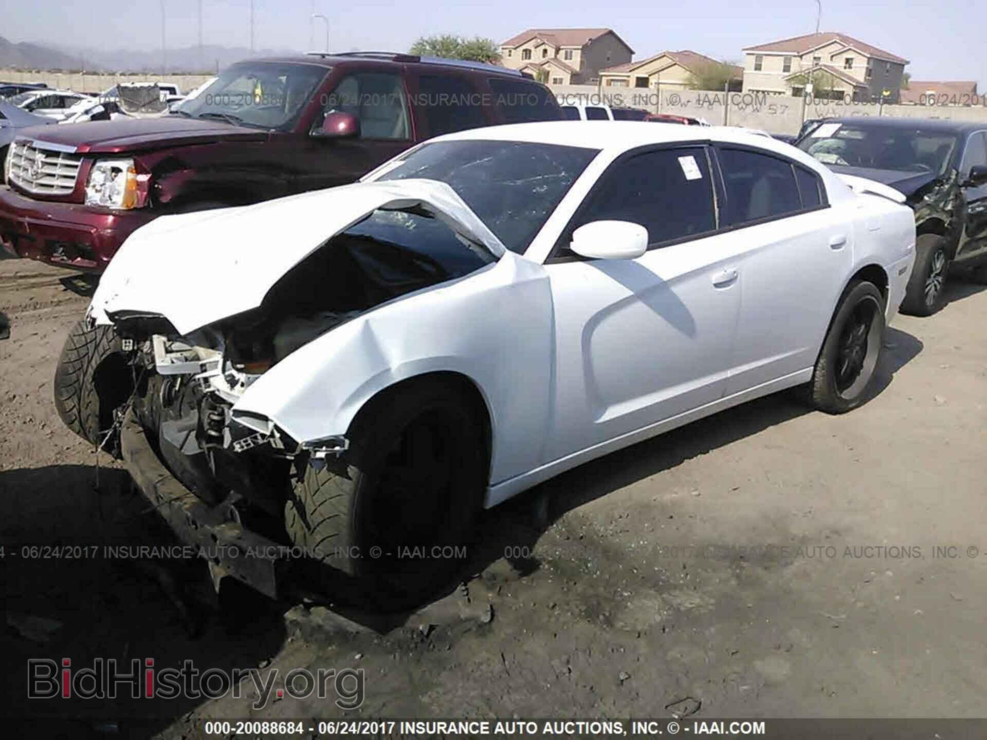 2012 Dodge Charger - VIN: 2C3CDXBG8CH108973 - Фото 2