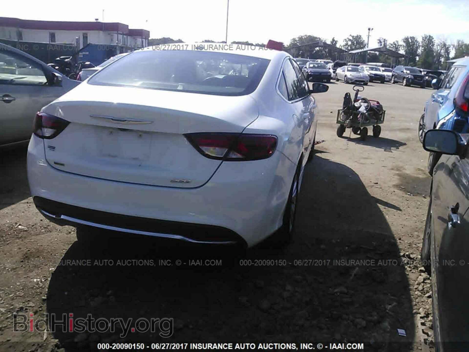 2015 Chrysler 200 - VIN: 1C3CCCAB4FN746540 - Photo 4