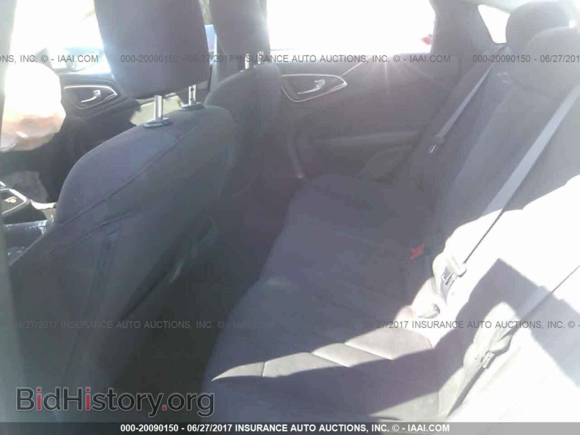 2015 Chrysler 200 - VIN: 1C3CCCAB4FN746540 - Photo 8
