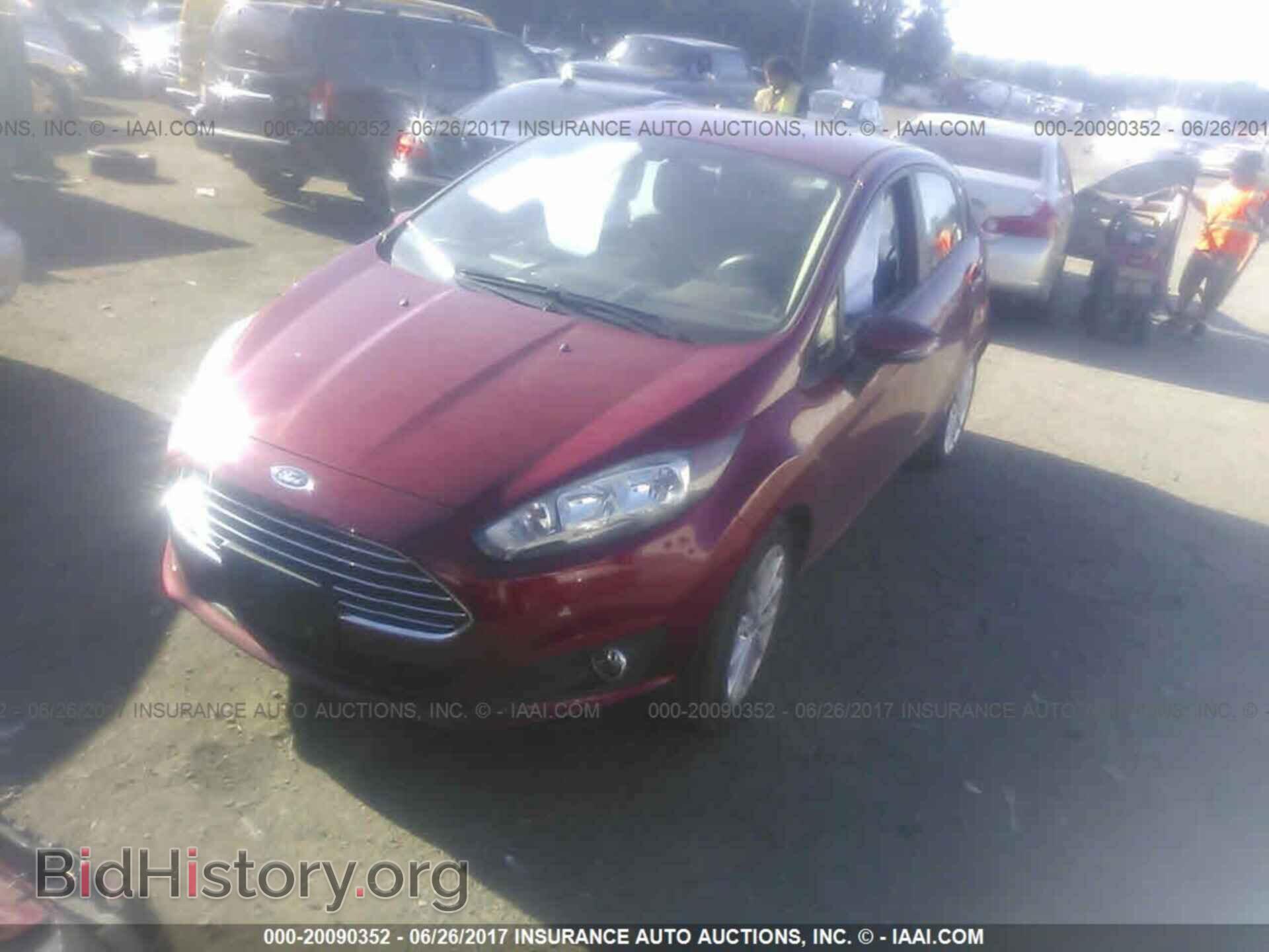 2014 Ford Fiesta - VIN: 3FADP4EJ0EM189507 - Photo 2