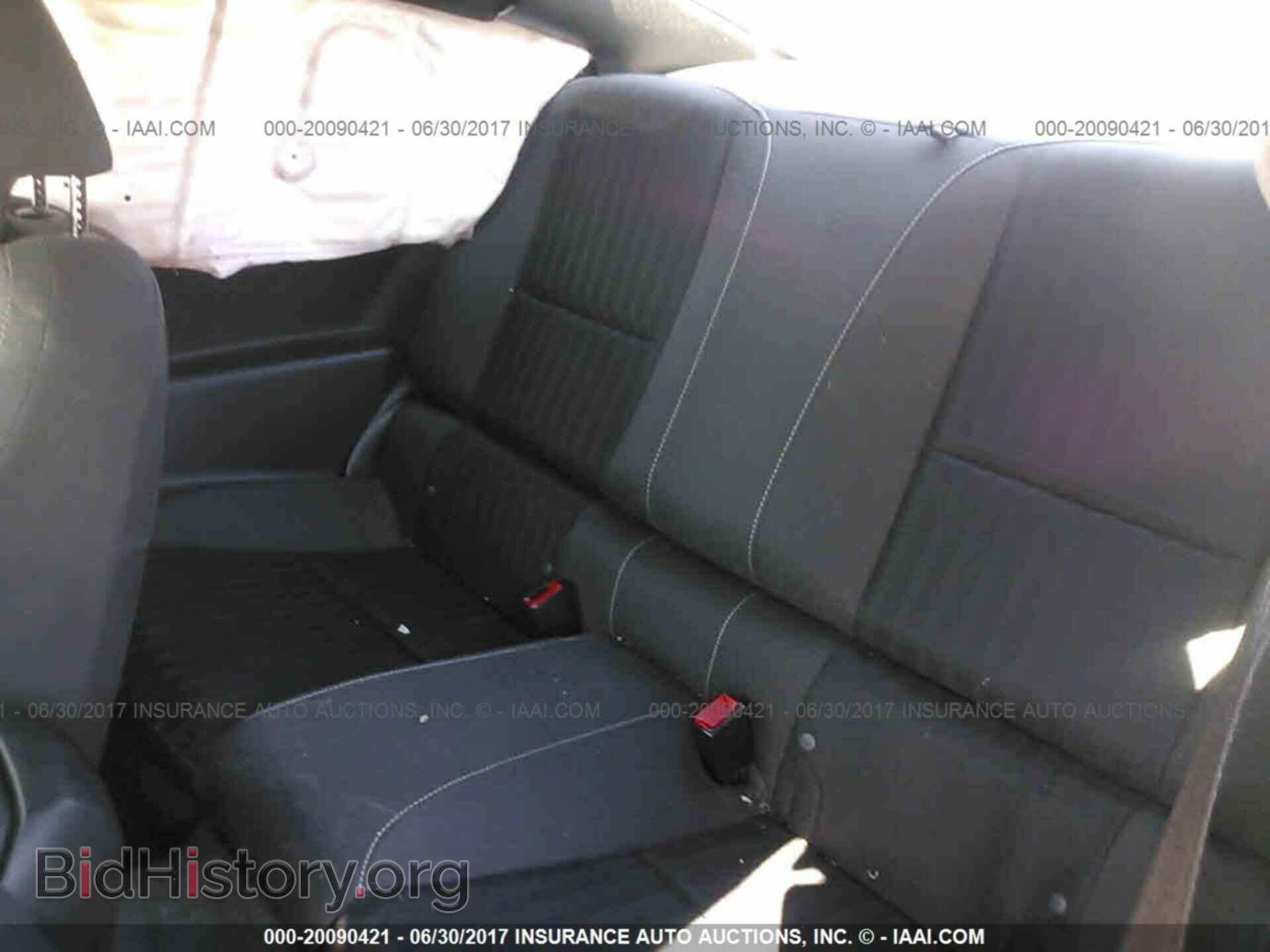 2011 Chevrolet Camaro - VIN: 2G1FE1ED2B9126097 - Фото 8