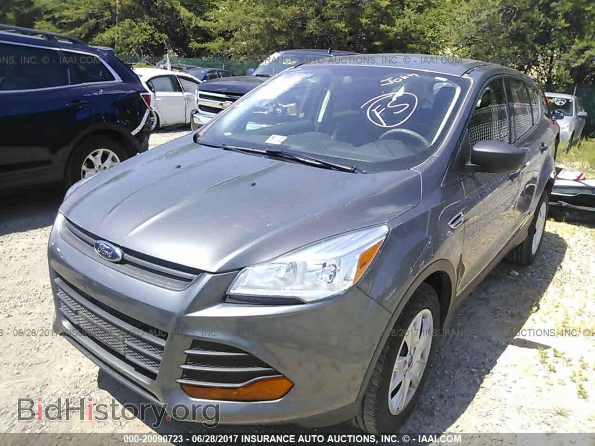 2013 Ford Escape - VIN: 1FMCU0F76DUD33528 - Photo 2