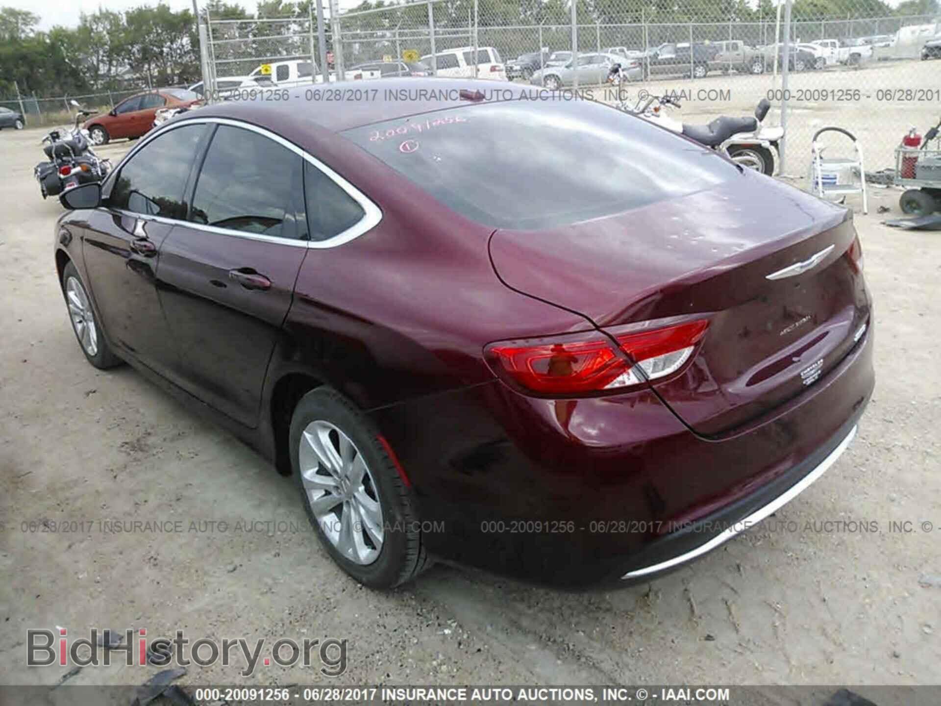 2015 Chrysler 200 - VIN: 1C3CCCAB5FN717256 - Photo 3