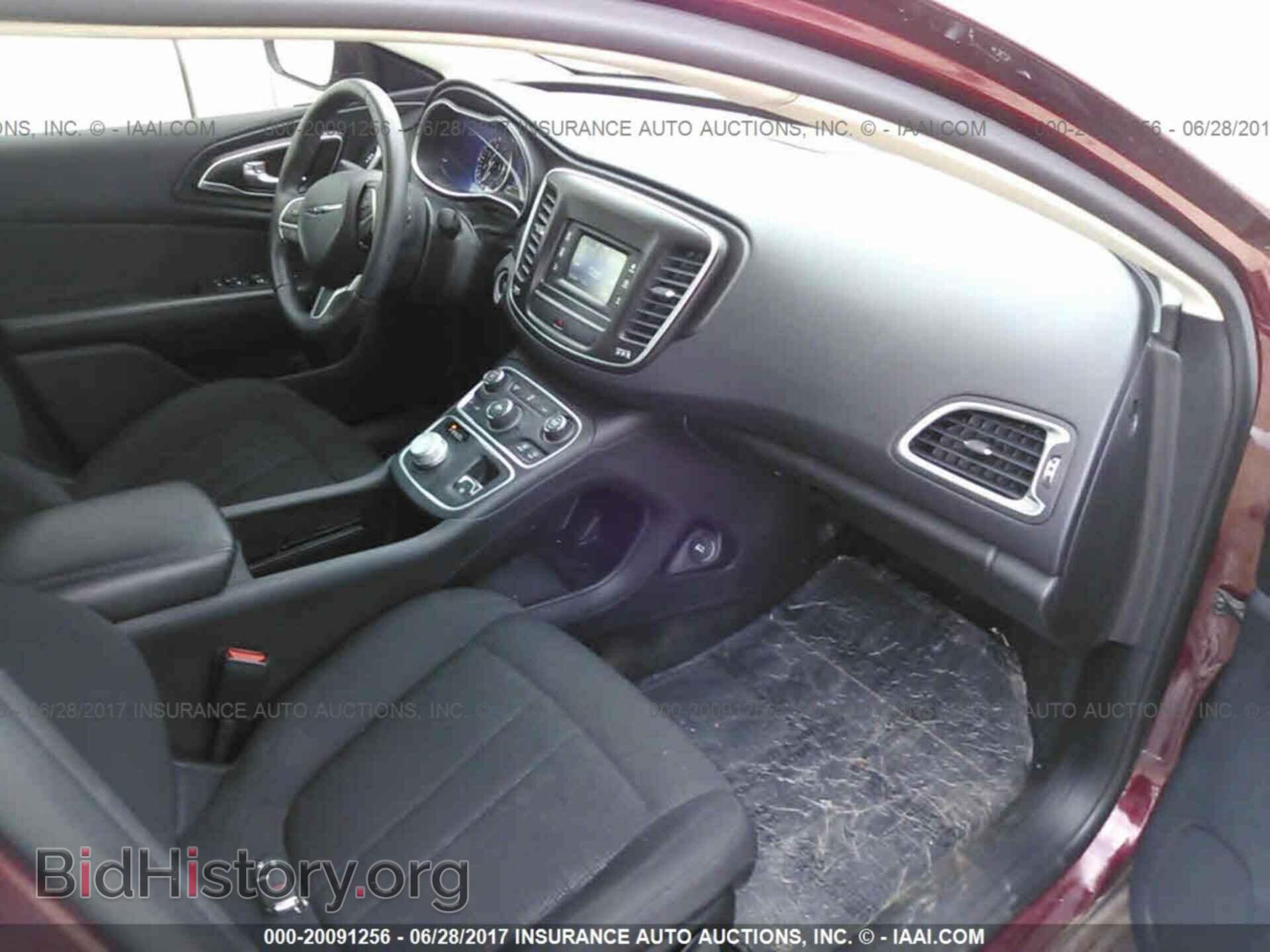 2015 Chrysler 200 - VIN: 1C3CCCAB5FN717256 - Photo 5