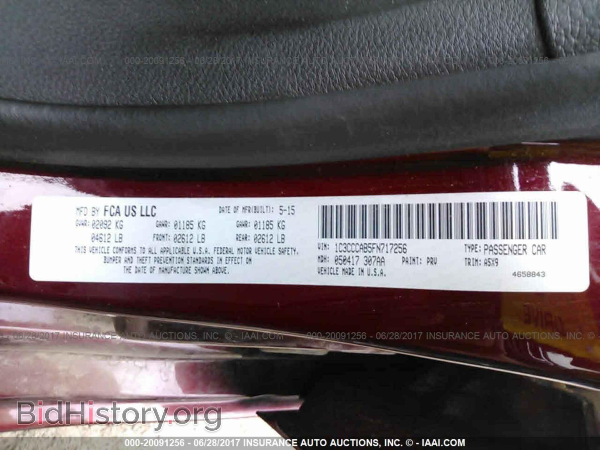 2015 Chrysler 200 - VIN: 1C3CCCAB5FN717256 - Photo 9
