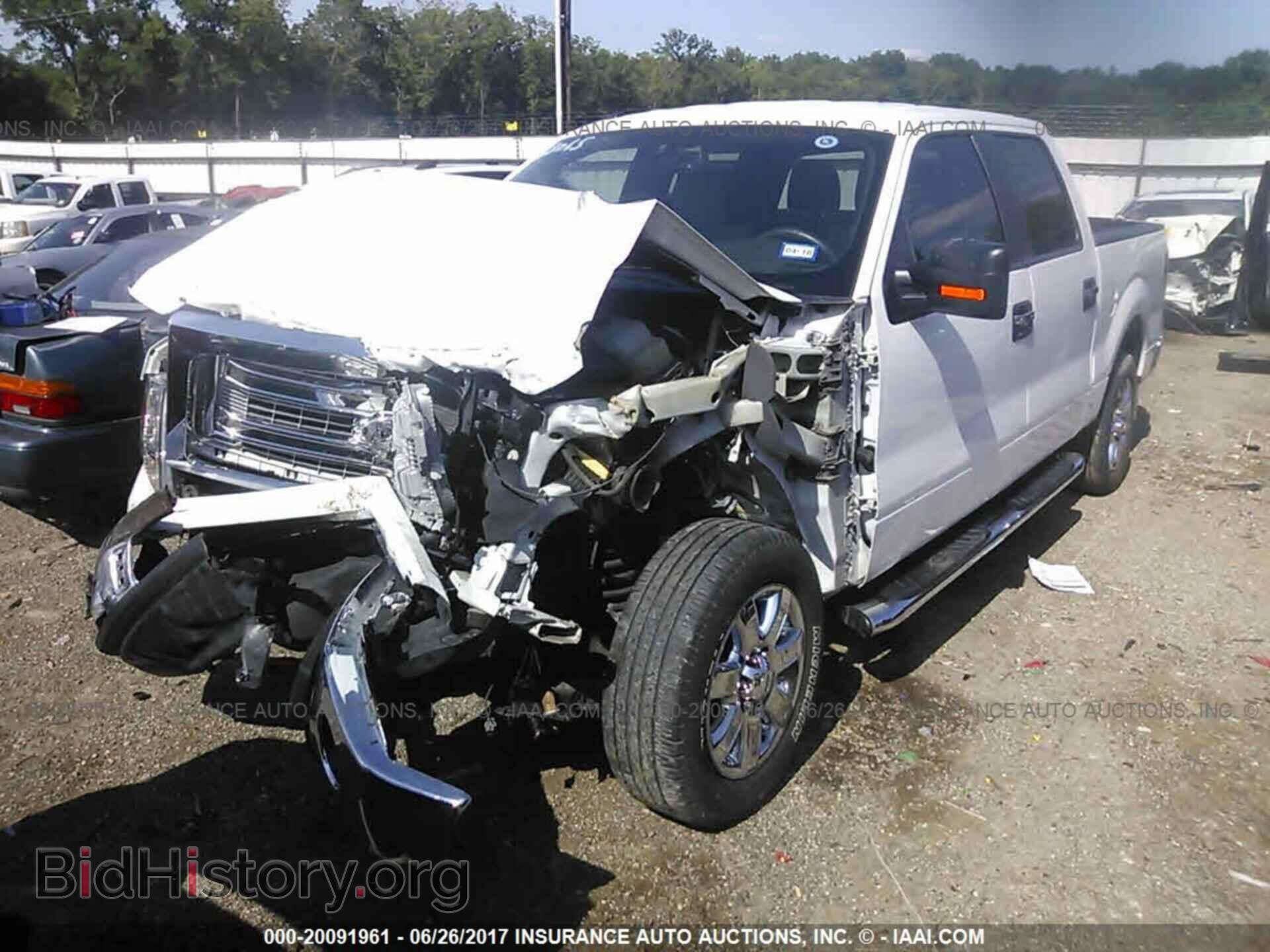 2014 Ford F150 - VIN: 1FTFW1CF8EKF45230 - Фото 2