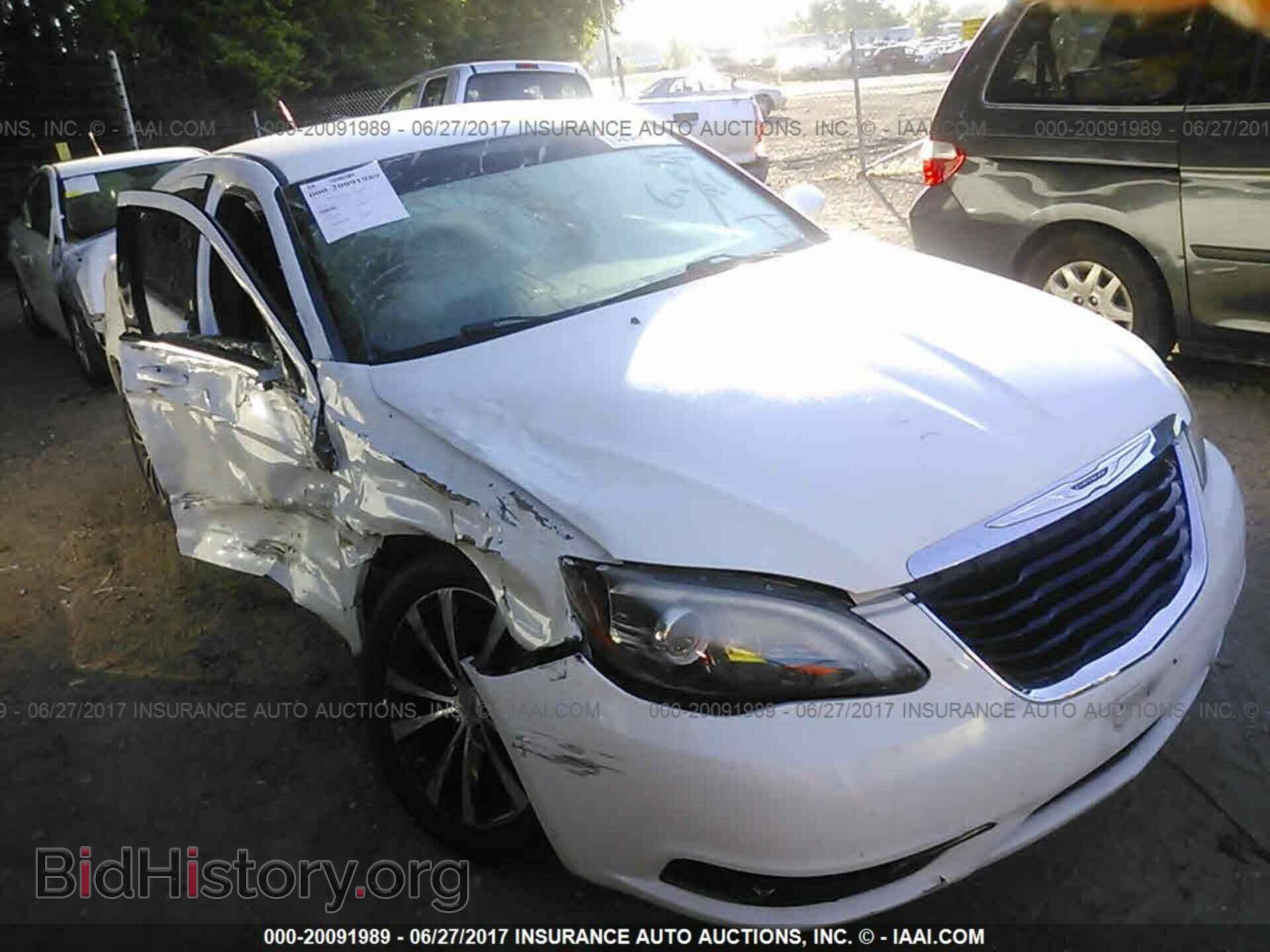 2013 Chrysler 200 - VIN: 1C3CCBBG9DN744316 - Фото 6