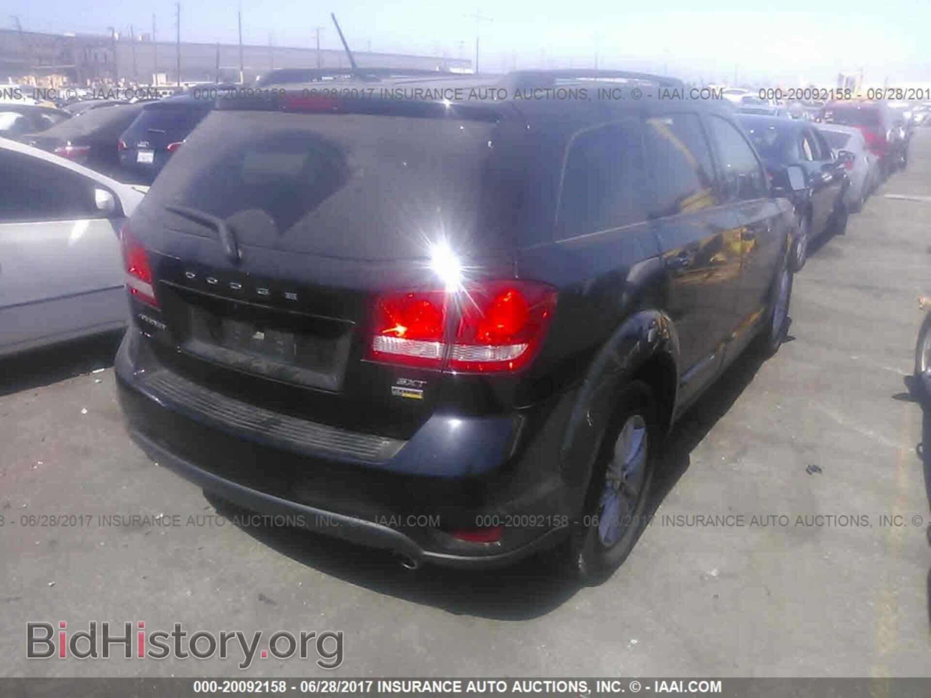 2015 Dodge Journey - VIN: 3C4PDCBGXFT744232 - Фото 4
