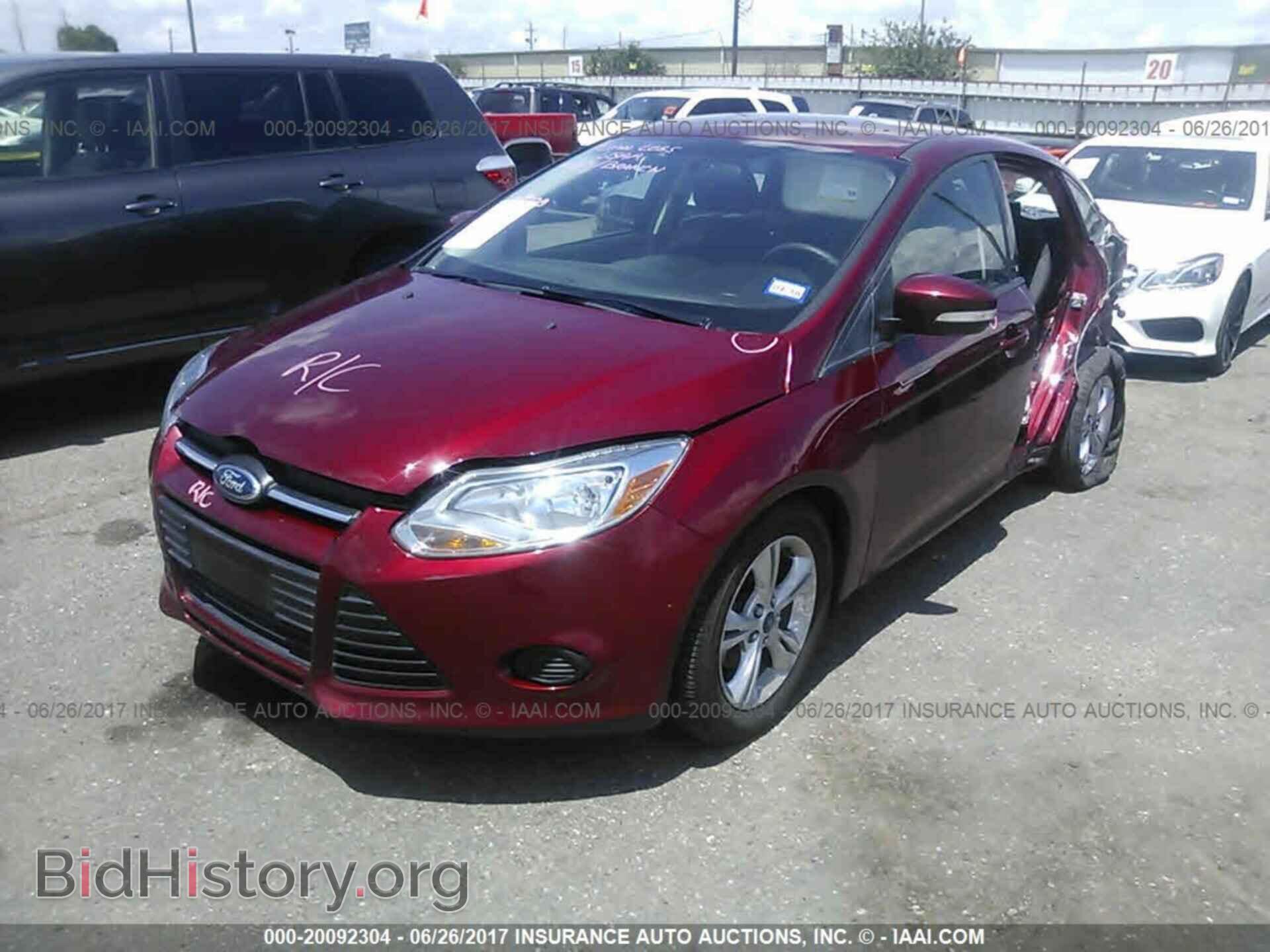 2013 Ford Focus - VIN: 1FADP3F23DL326652 - Фото 2