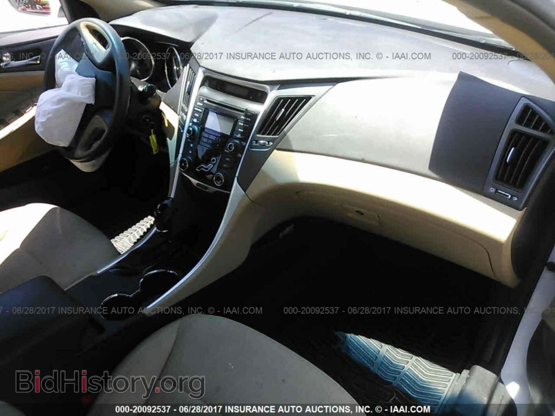 2012 Hyundai Sonata - VIN: 5NPEB4AC5CH488191 - Фото 5