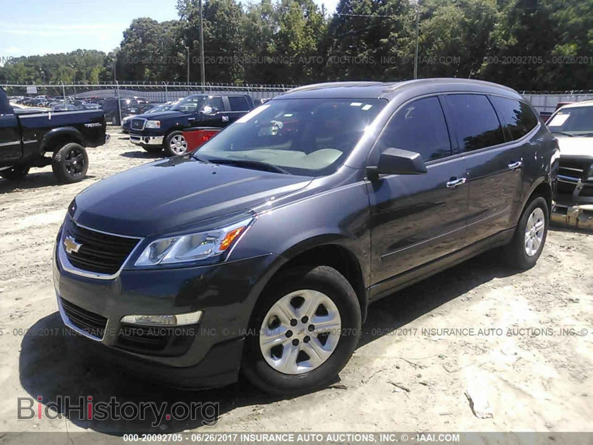 2014 Chevrolet Traverse - VIN: 1GNKRFKD2EJ190376 - Фото 2