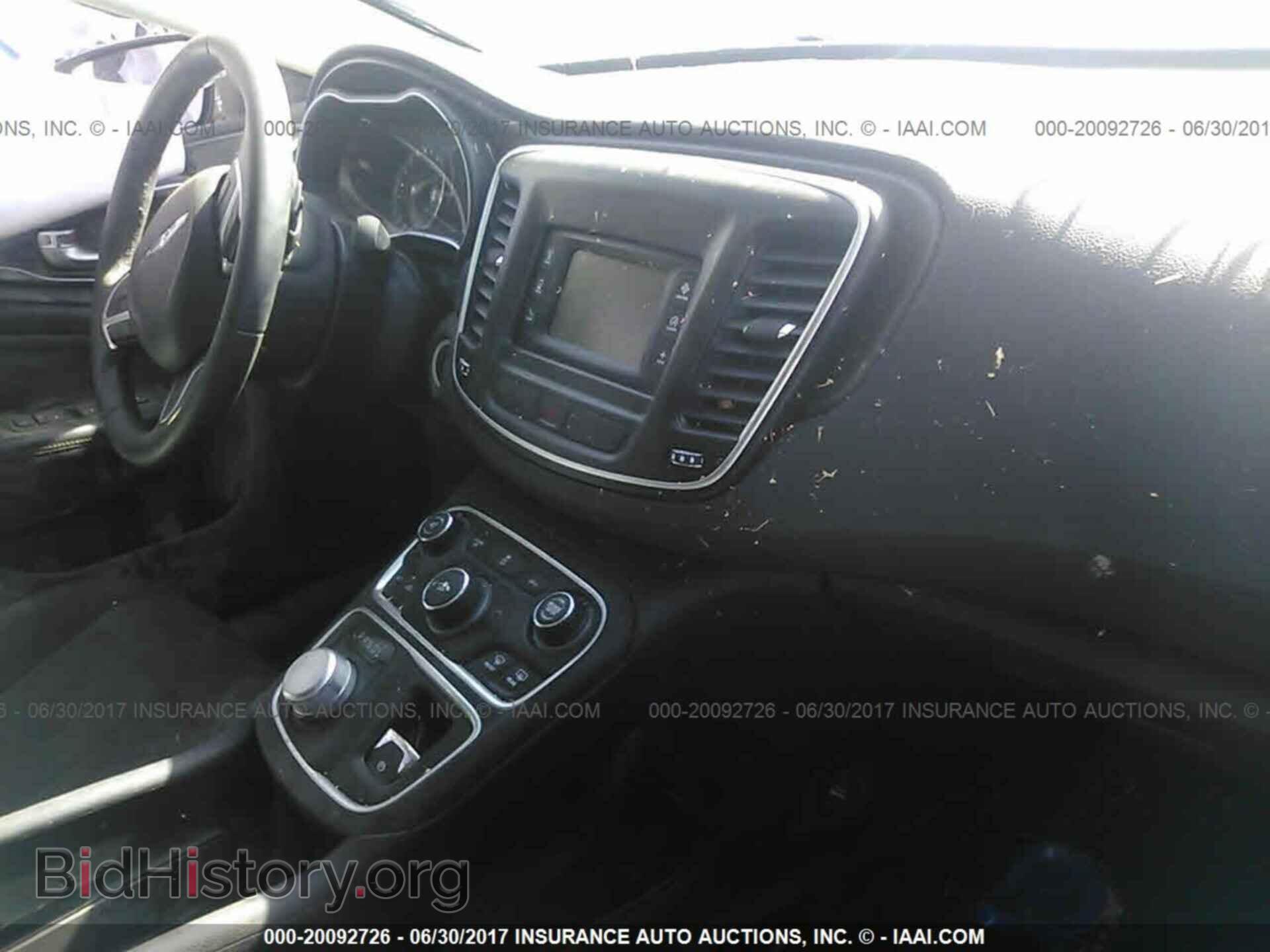 2015 Chrysler 200 - VIN: 1C3CCCAB4FN698537 - Photo 5