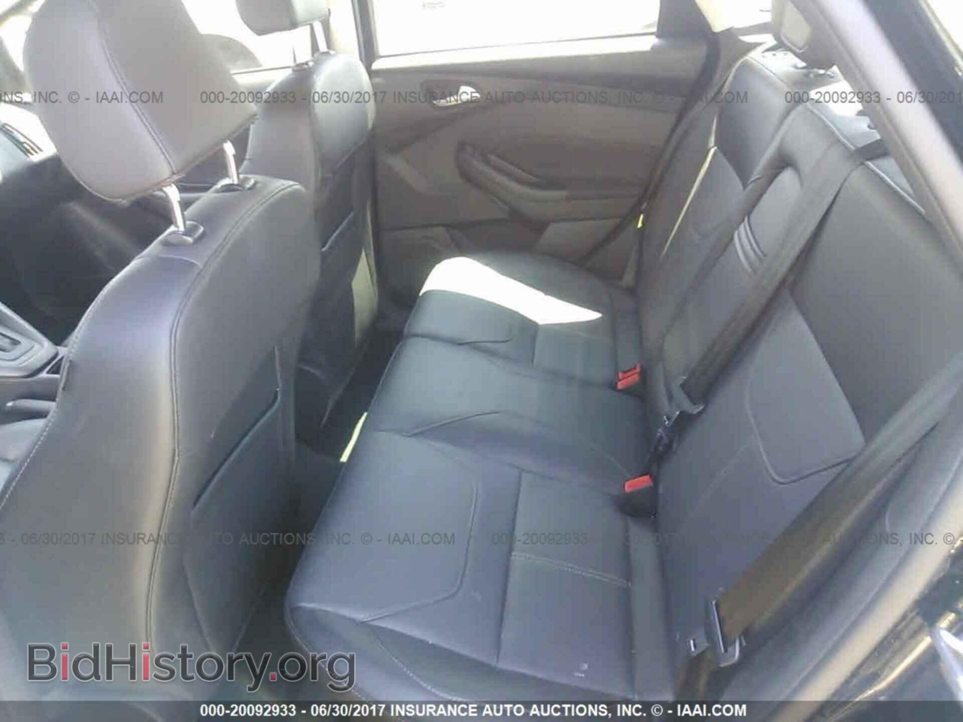 2015 Ford Focus - VIN: 1FADP3F25FL201140 - Фото 8