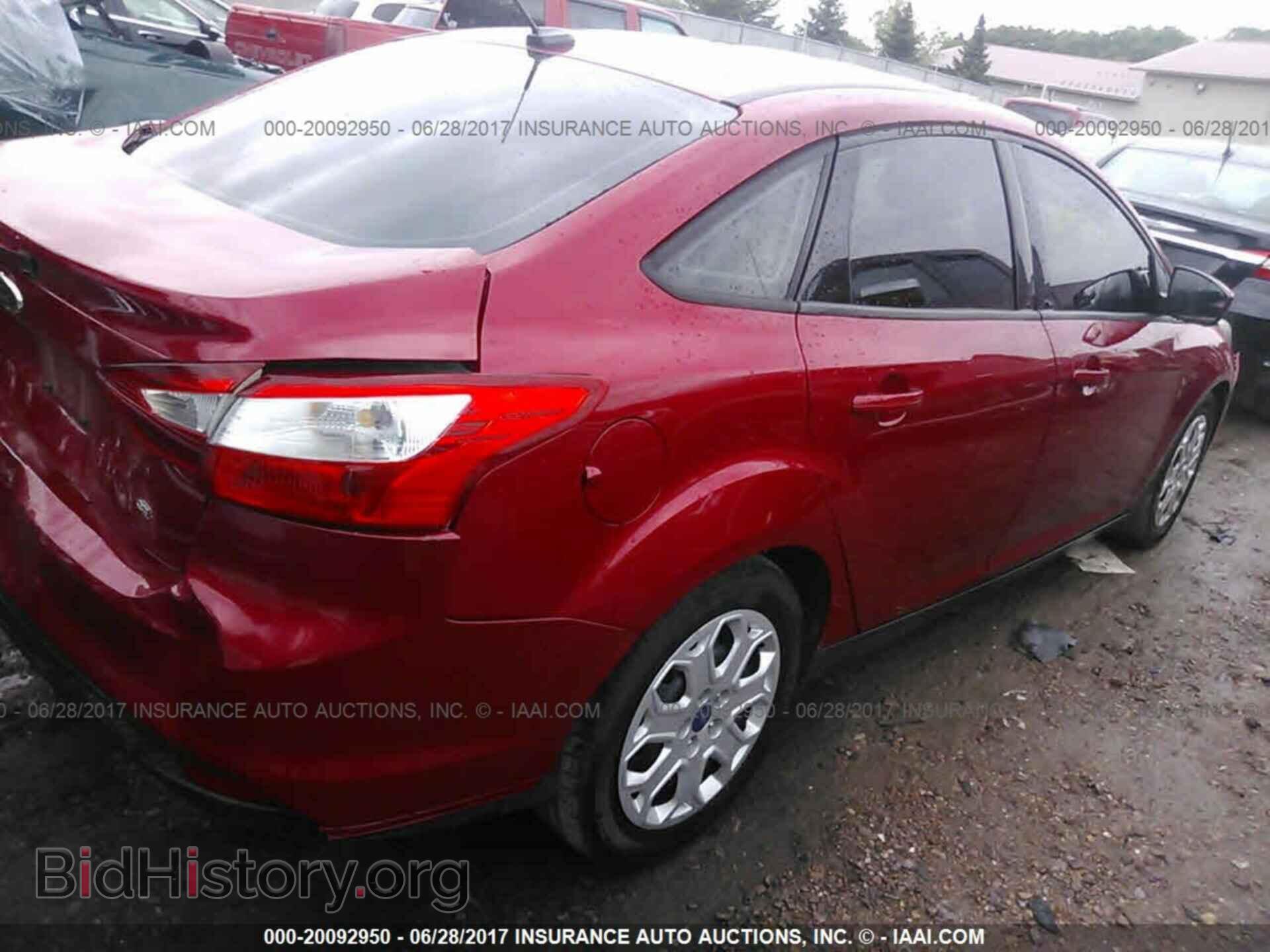 2012 Ford Focus - VIN: 1FAHP3F23CL234750 - Фото 4