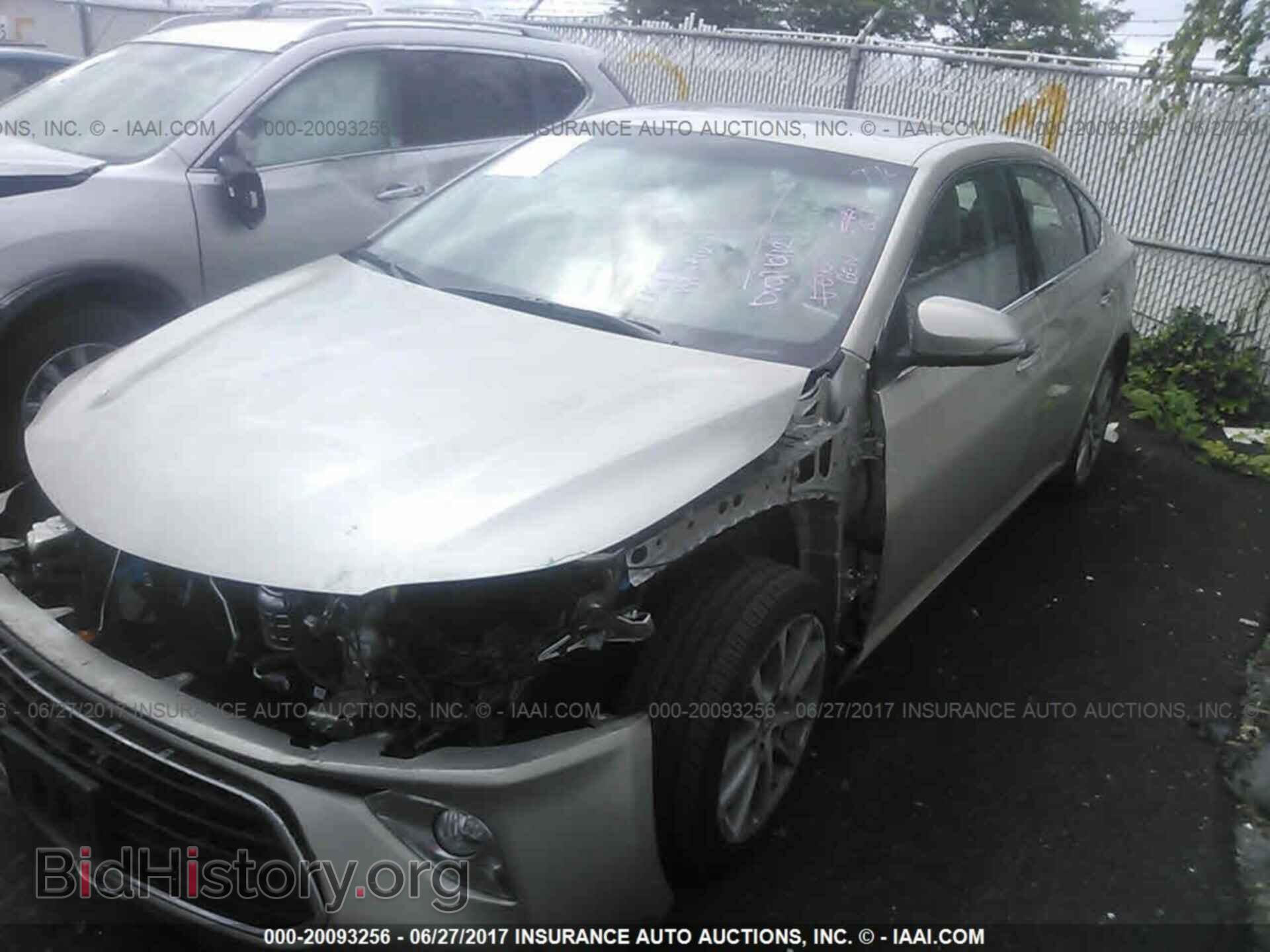 2014 Toyota Avalon - VIN: 4T1BK1EB3EU084975 - Фото 2