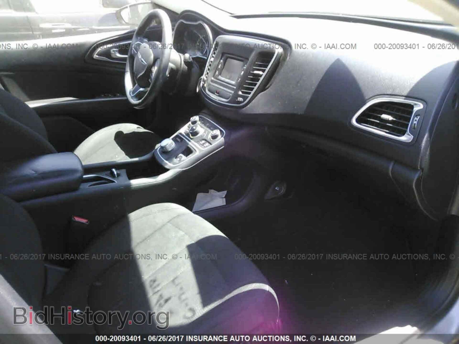 2015 Chrysler 200 - VIN: 1C3CCCAB7FN680971 - Photo 5