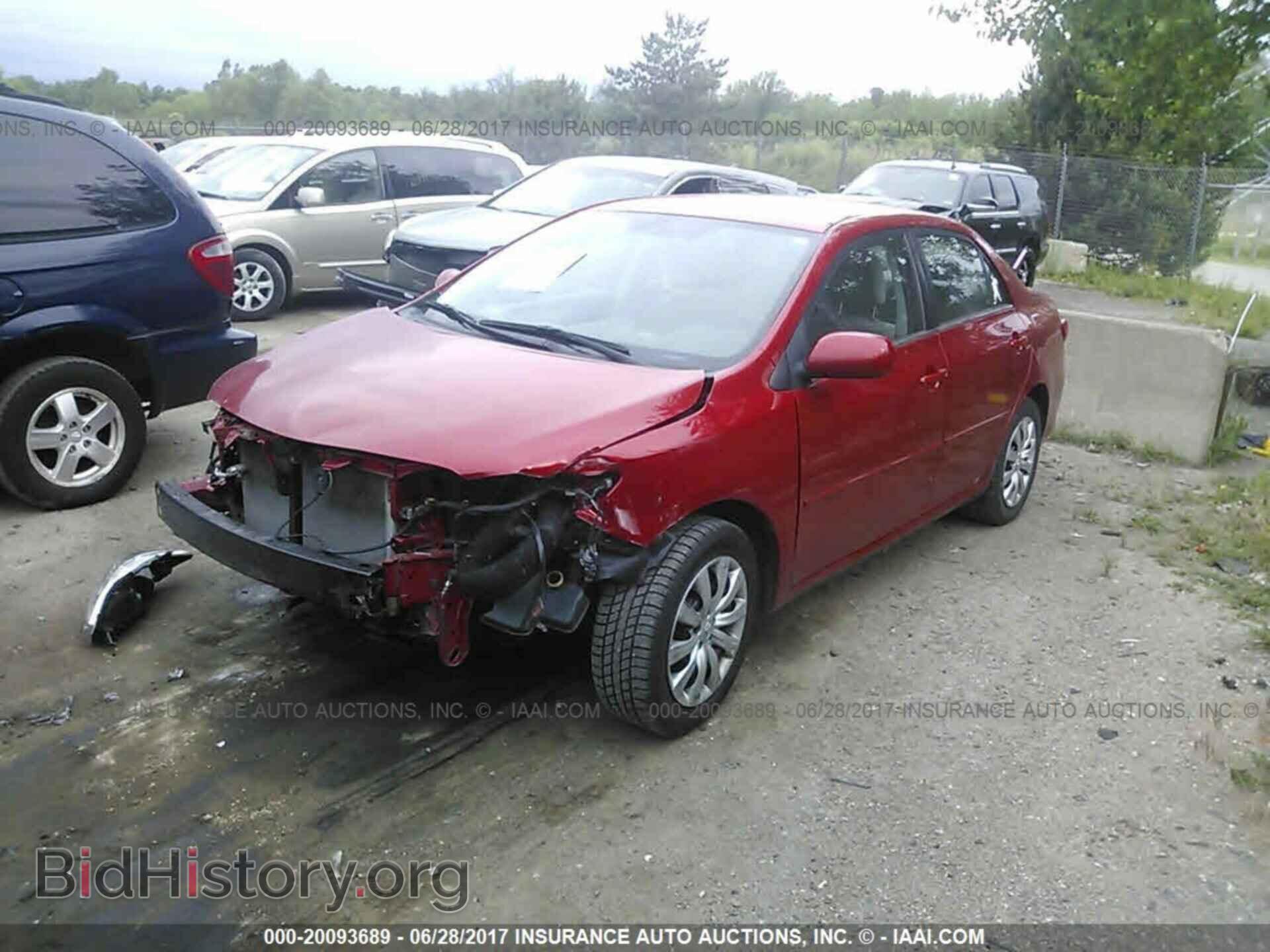 2013 Toyota Corolla - VIN: 2T1BU4EEXDC063286 - Photo 2
