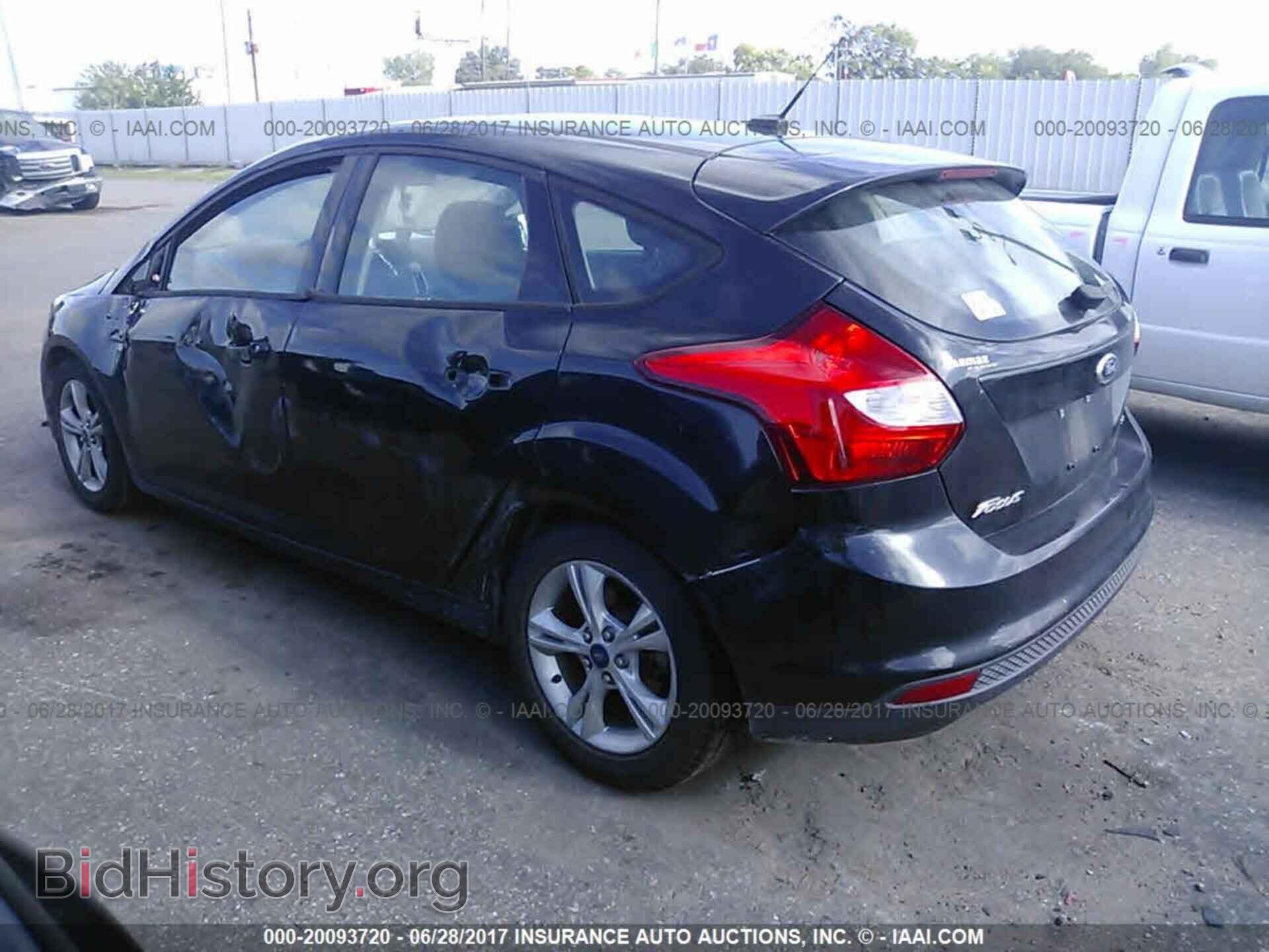 2012 Ford Focus - VIN: 1FAHP3K26CL392148 - Photo 3
