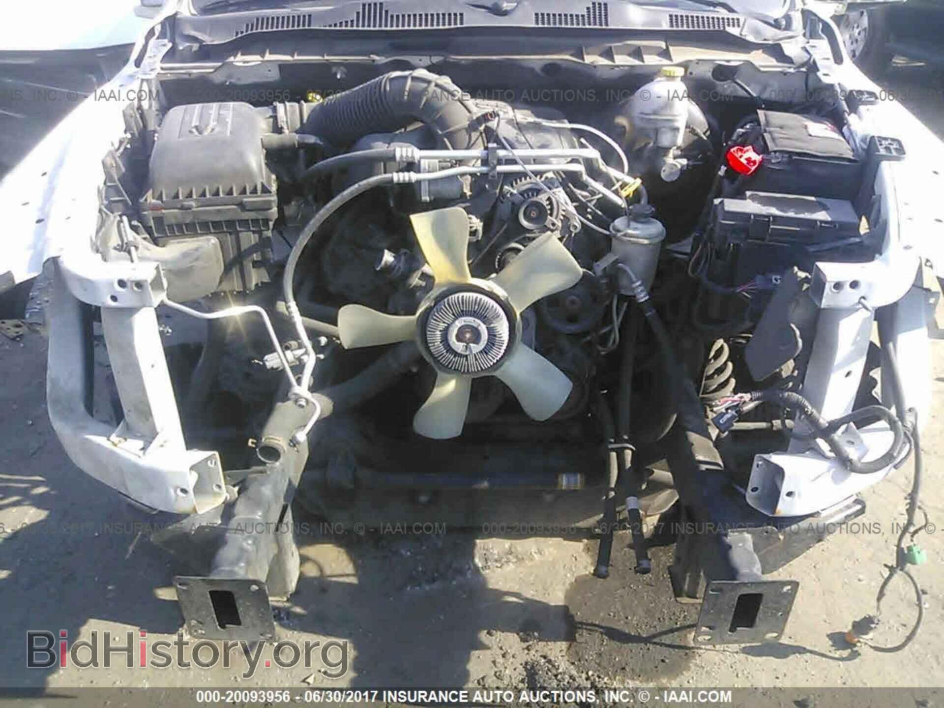 2011 Dodge Ram 1500 - VIN: 1D7RV1CT4BS659331 - Фото 6
