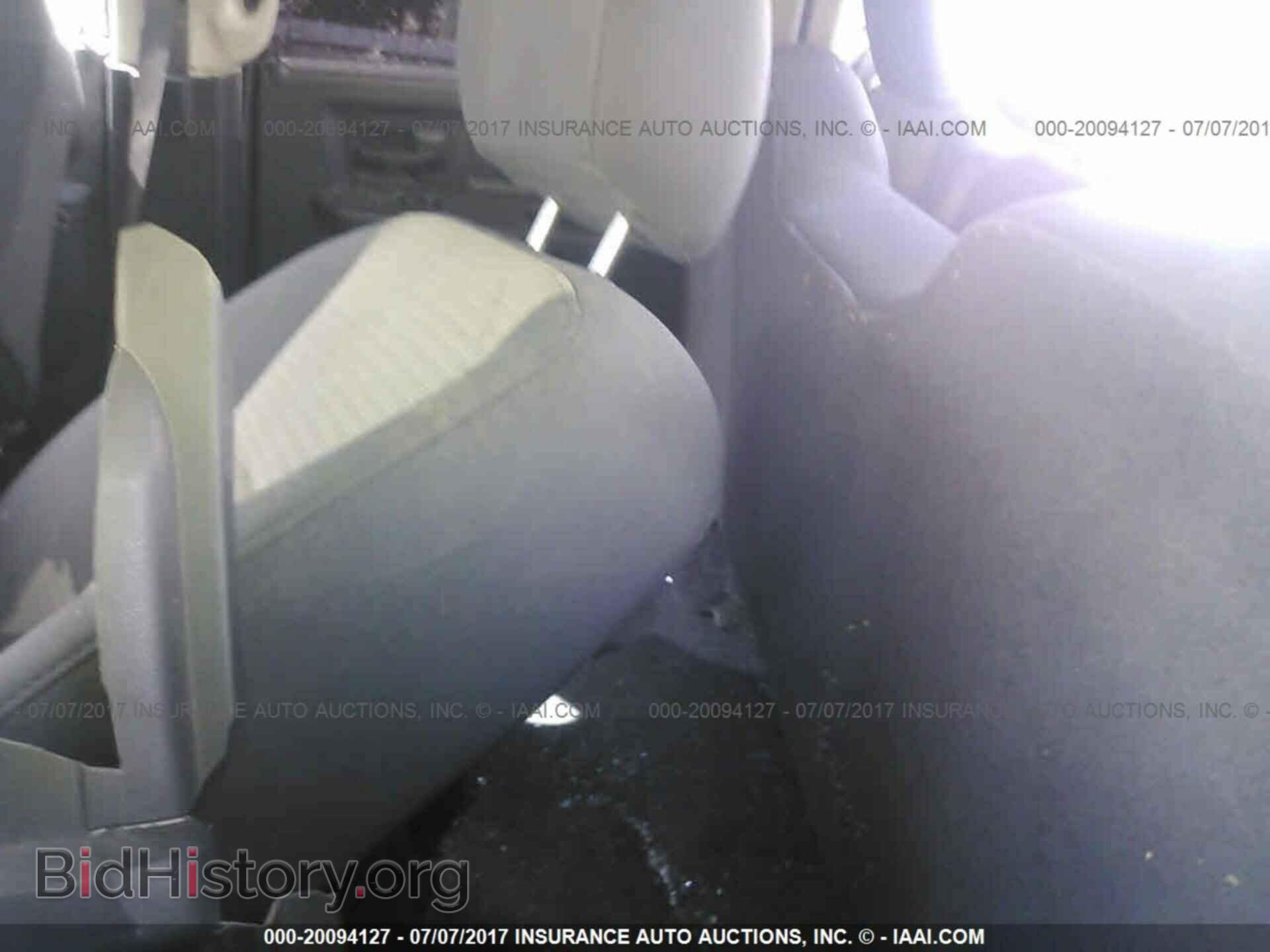 2012 Dodge Ram 1500 - VIN: 1C6RD7KT7CS172232 - Photo 8