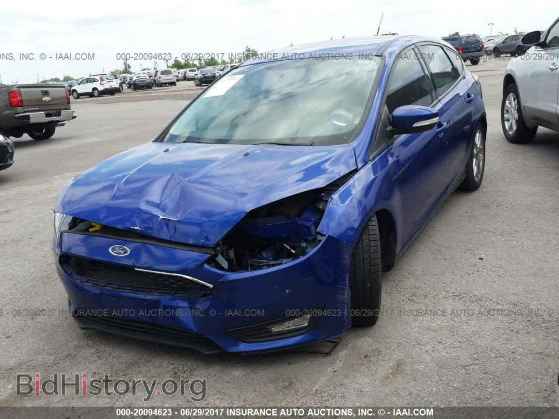 2015 Ford Focus - VIN: 1FADP3K23FL248351 - Photo 2
