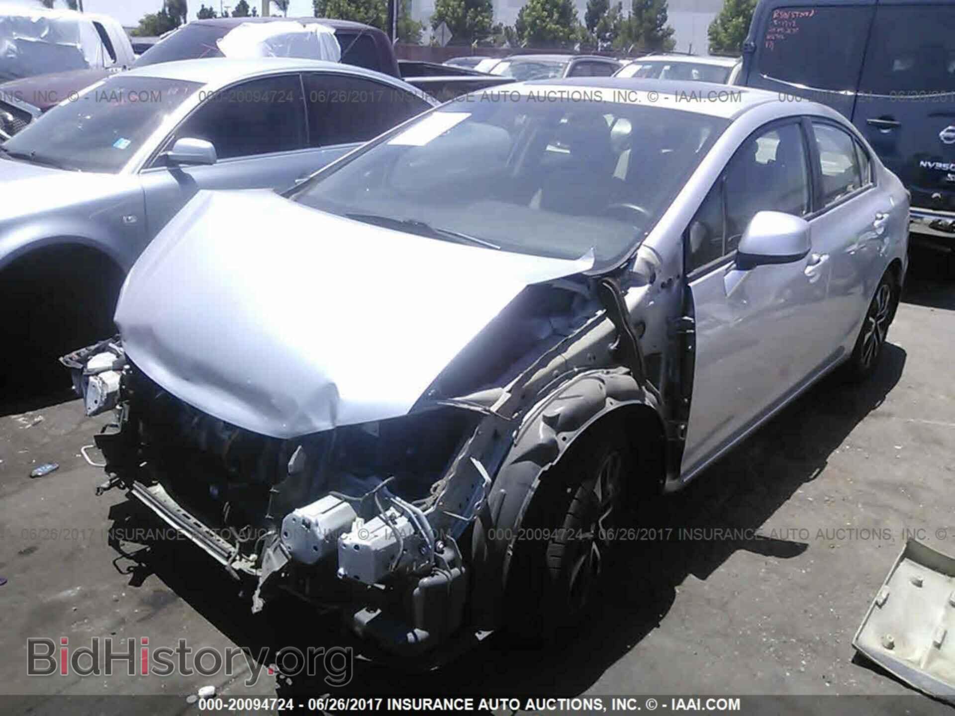 2013 Honda Civic - VIN: 2HGFB2F81DH511443 - Фото 2