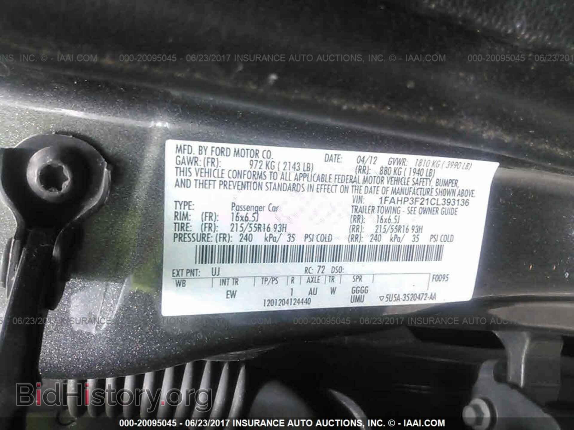 2012 Ford Focus - VIN: 1FAHP3F21CL393136 - Фото 9