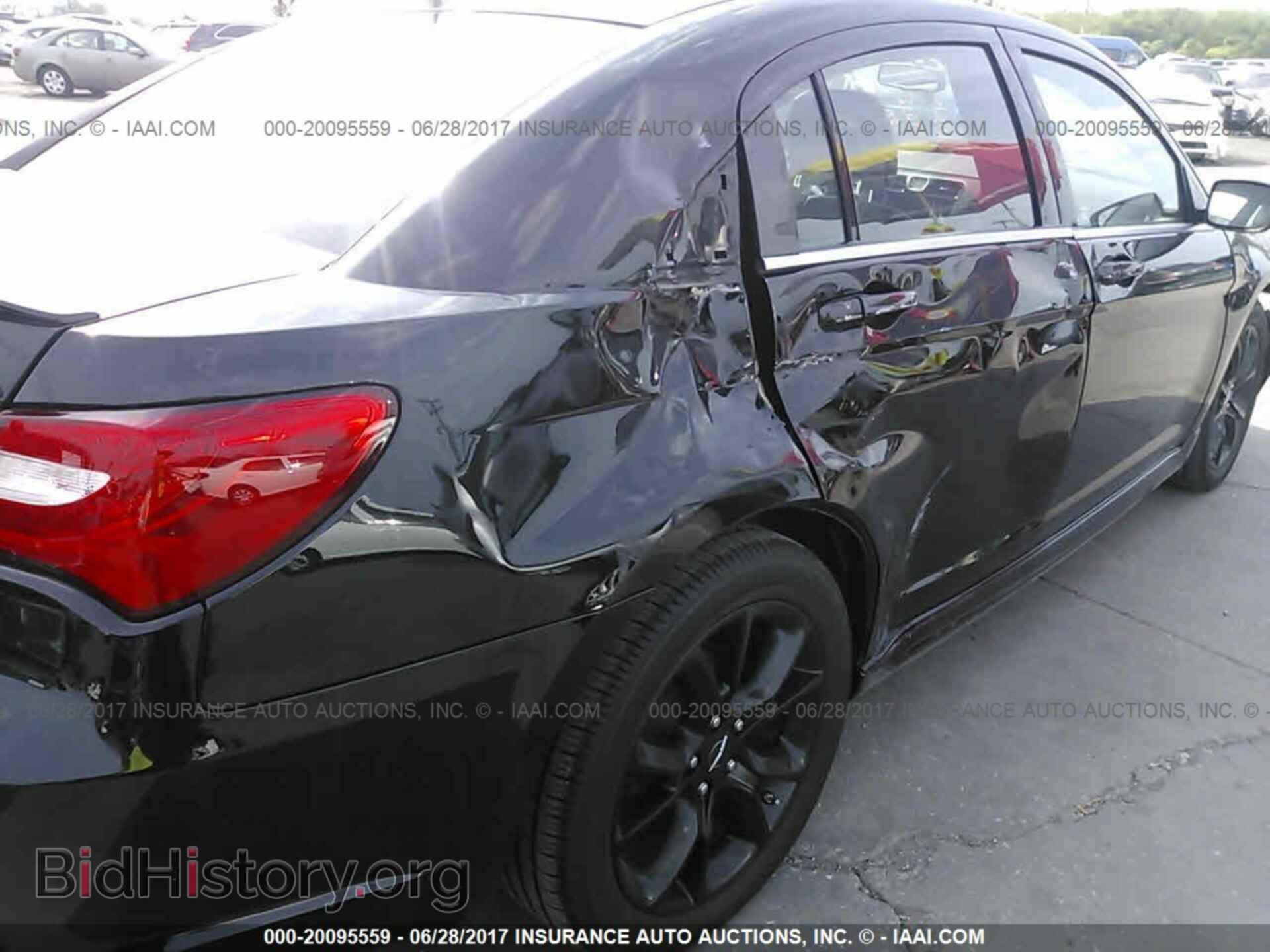 2014 Chrysler 200 - VIN: 1C3CCBCG2EN164597 - Фото 6