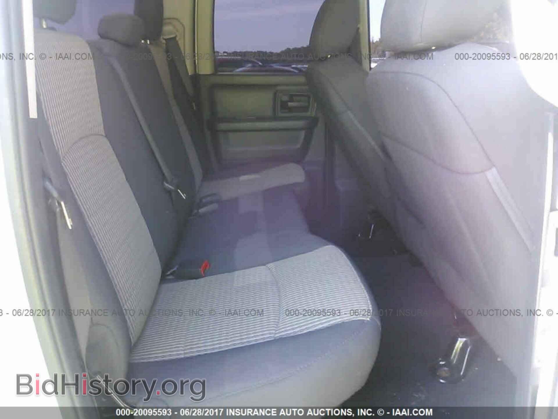 2012 Dodge Ram 1500 - VIN: 1C6RD7FP5CS275369 - Фото 8