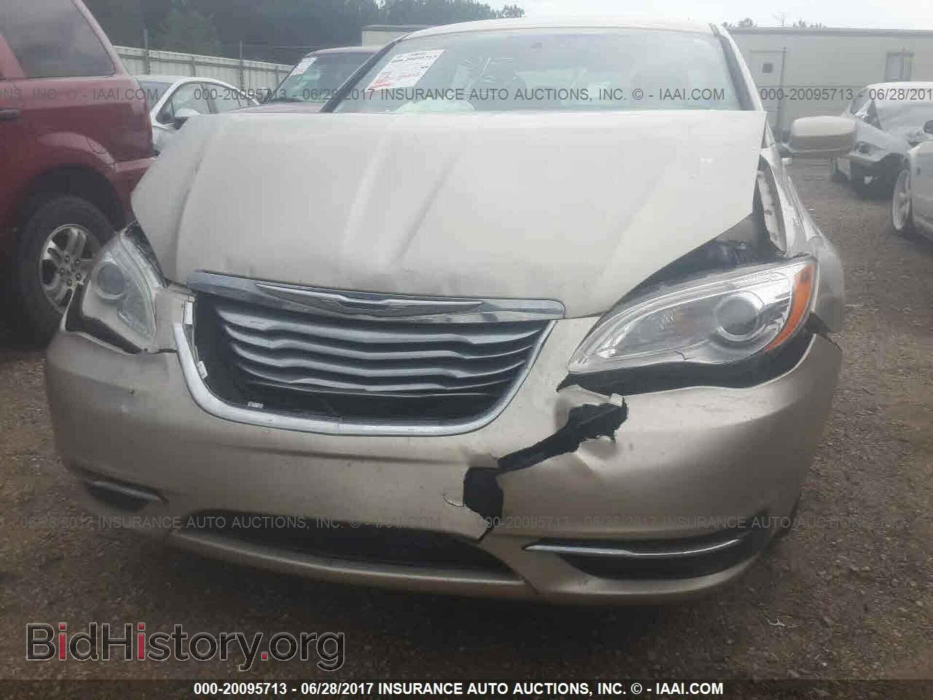 2013 Chrysler 200 - VIN: 1C3CCBAB9DN671423 - Фото 6