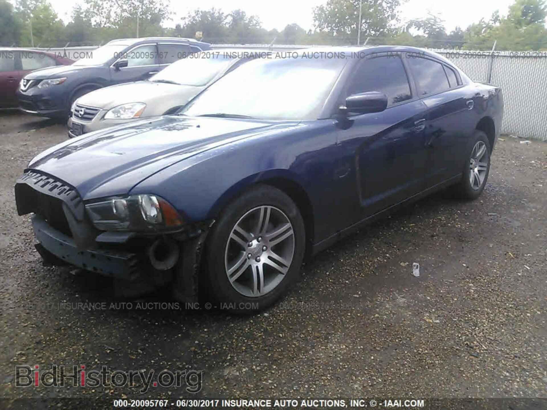 2014 Dodge Charger - VIN: 2C3CDXBG7EH324039 - Photo 2