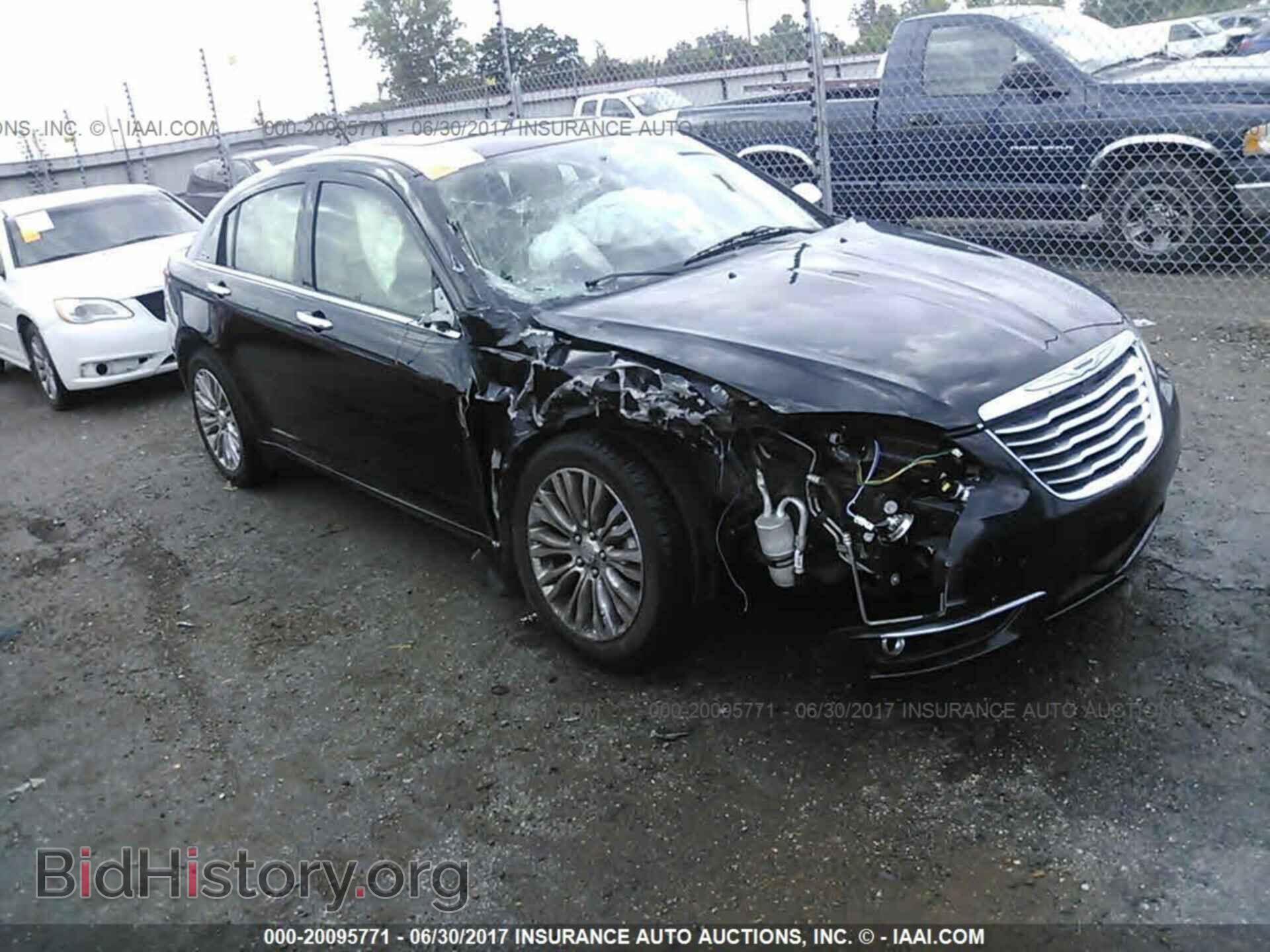 Фотография 1C3CCBCG5CN162341 - Chrysler 200 2012